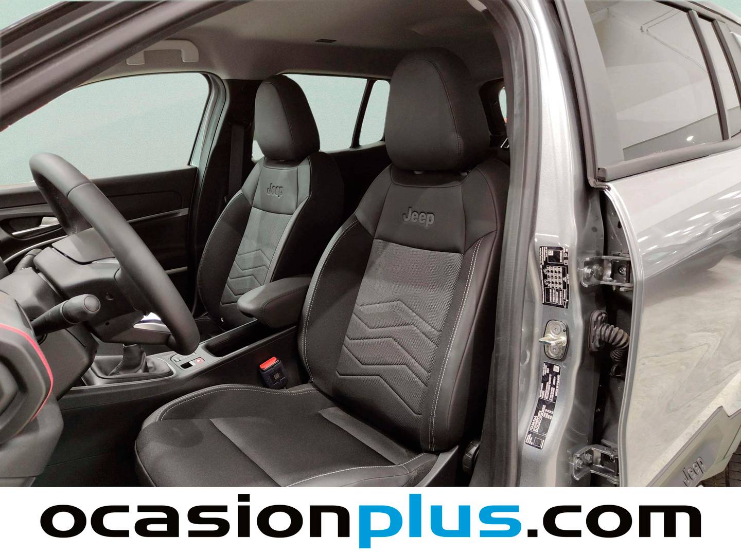Foto asientos delanteros Jeep Avenger Jeep Avenger 1.2 G Altitude (100 CV)