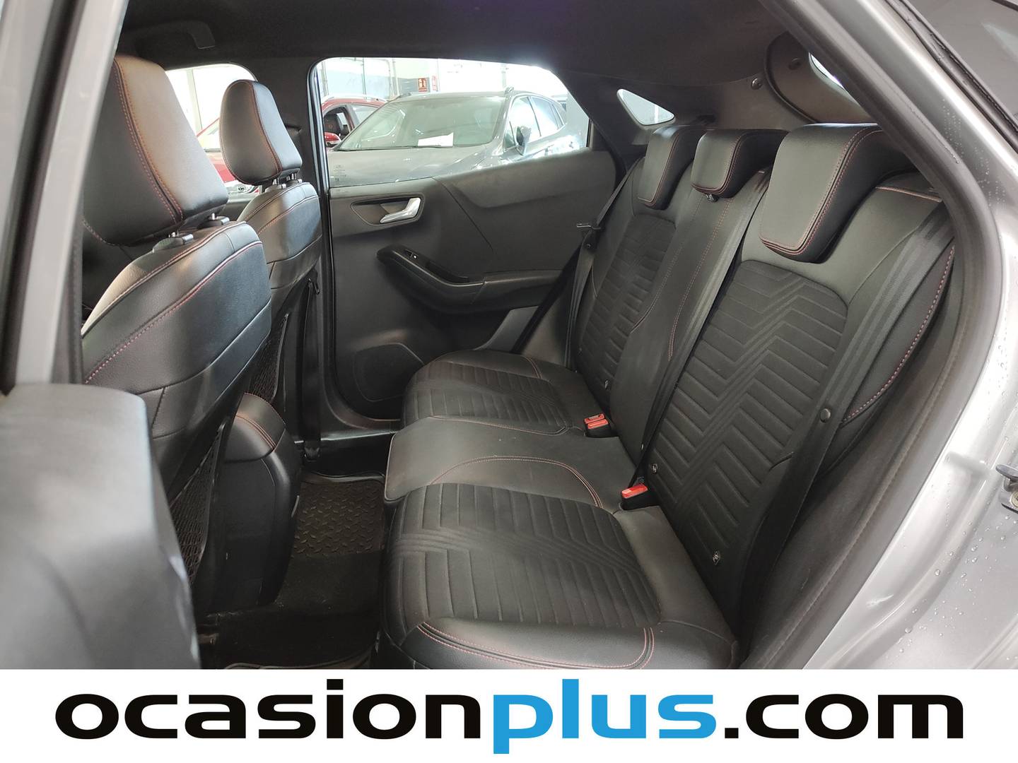 Foto asientos traseros Ford Puma Ford Puma 1.0 EcoBoost MHEV ST-Line X Design (125 CV)