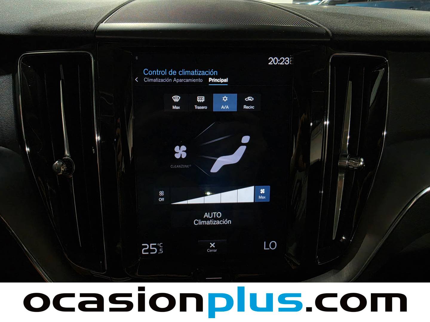 Volvo XC60 Volvo XC60 T4 Momentum Auto (190 CV) al mejor precio