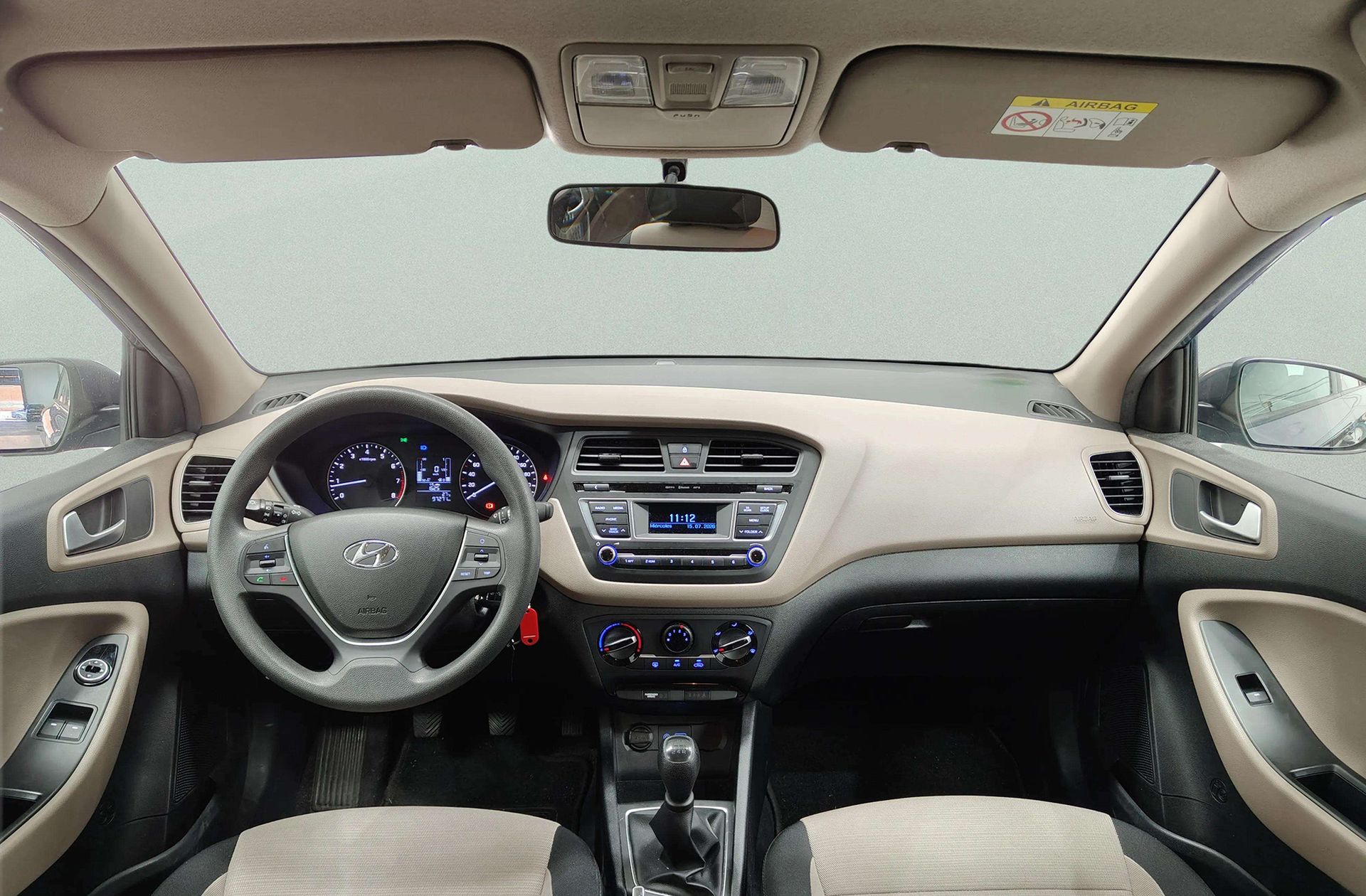 Hyundai i20 1.2 MPI Essence - foto 6