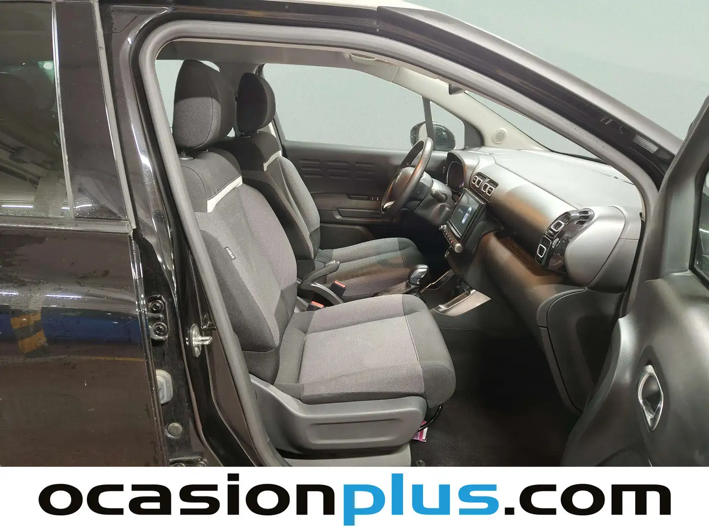 Foto Citroën C3 Aircross Citroen C3 Aircross PureTech 130 Shine Pack EAT6 (131 CV)