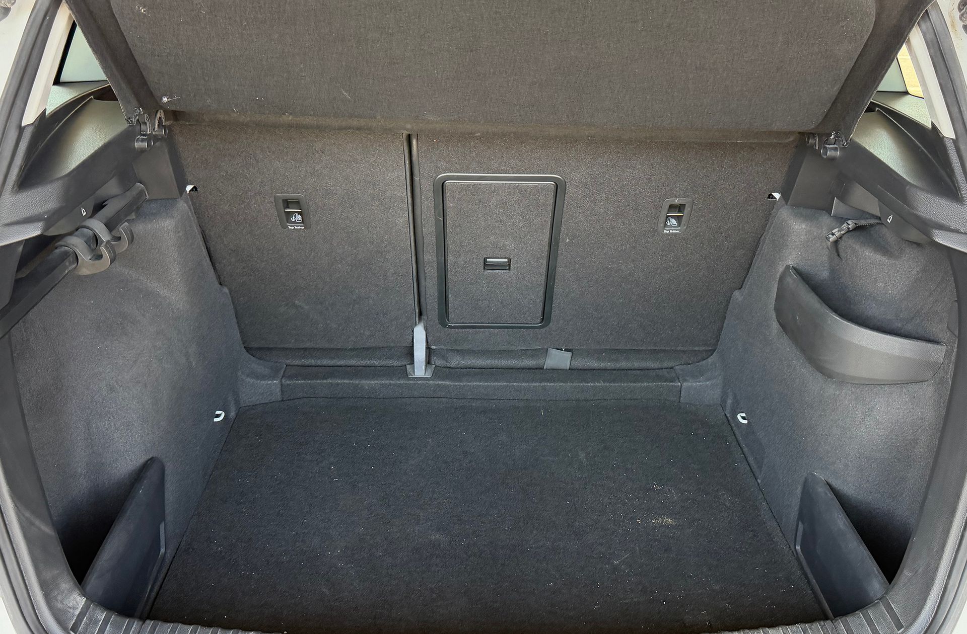 Škoda Karoq 1.5 TSI ACT Ambition - foto 14