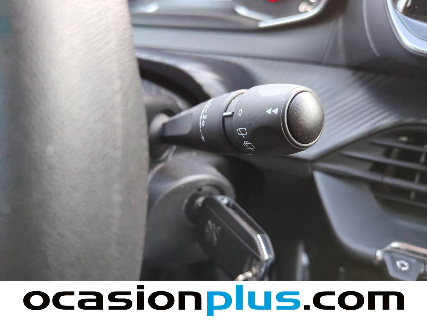 Foto Peugeot 208 Peugeot 208 PureTech 75 Like (75 CV)