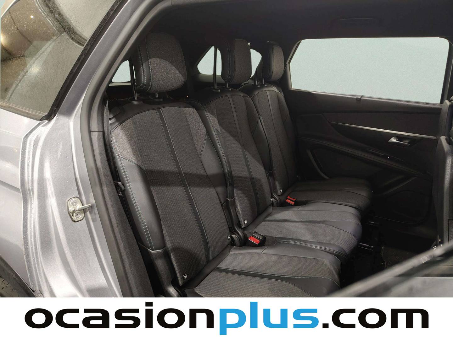 Foto Peugeot 5008 Peugeot 5008 PureTech 130 S&S Allure Pack EAT8 (130 CV) 7 Plazas