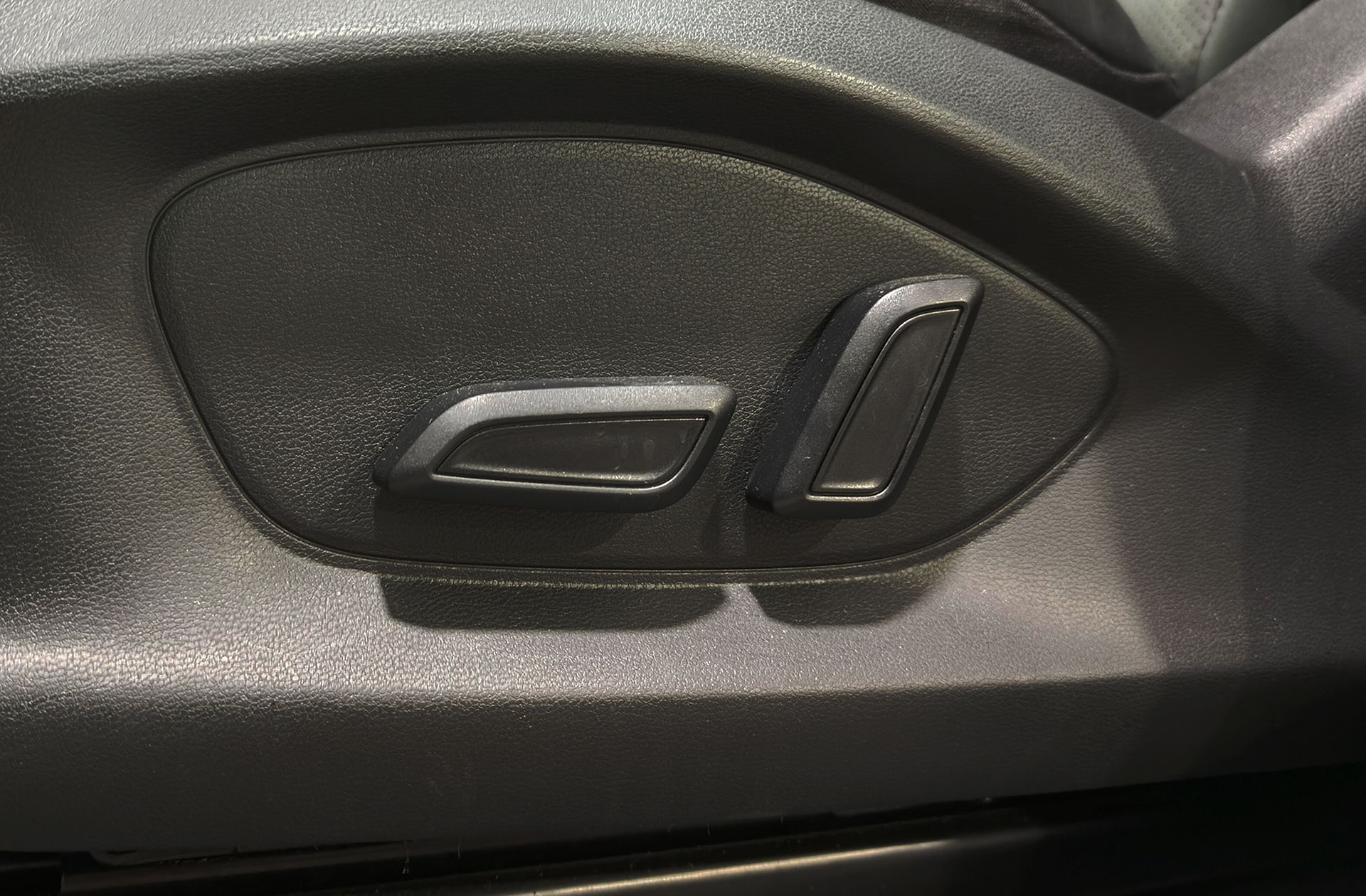 MG ZS 1.5 Hybrid+ Luxury - foto 14