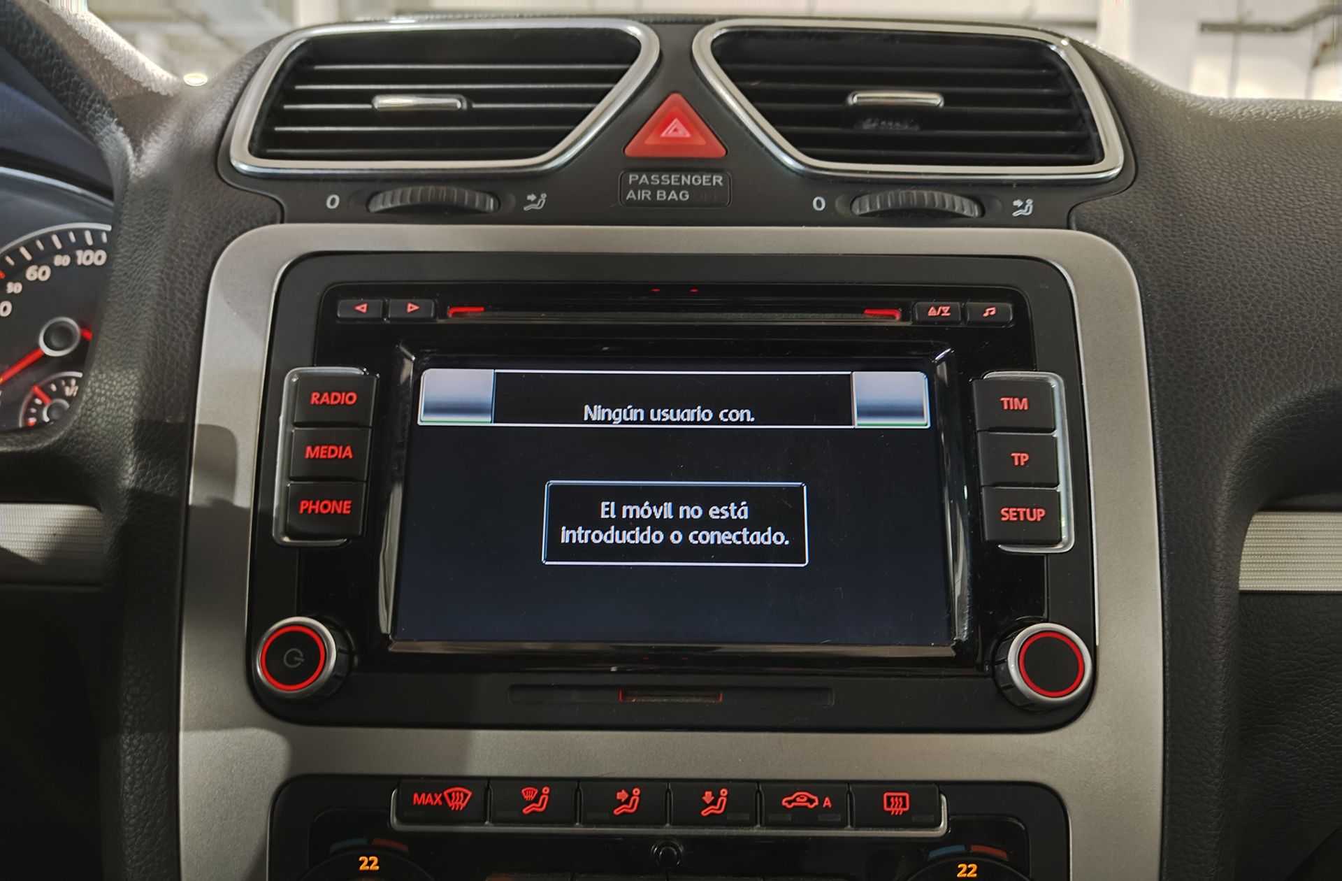 Volkswagen Scirocco 1.4 TSI DSG Pack R-Line - foto 28