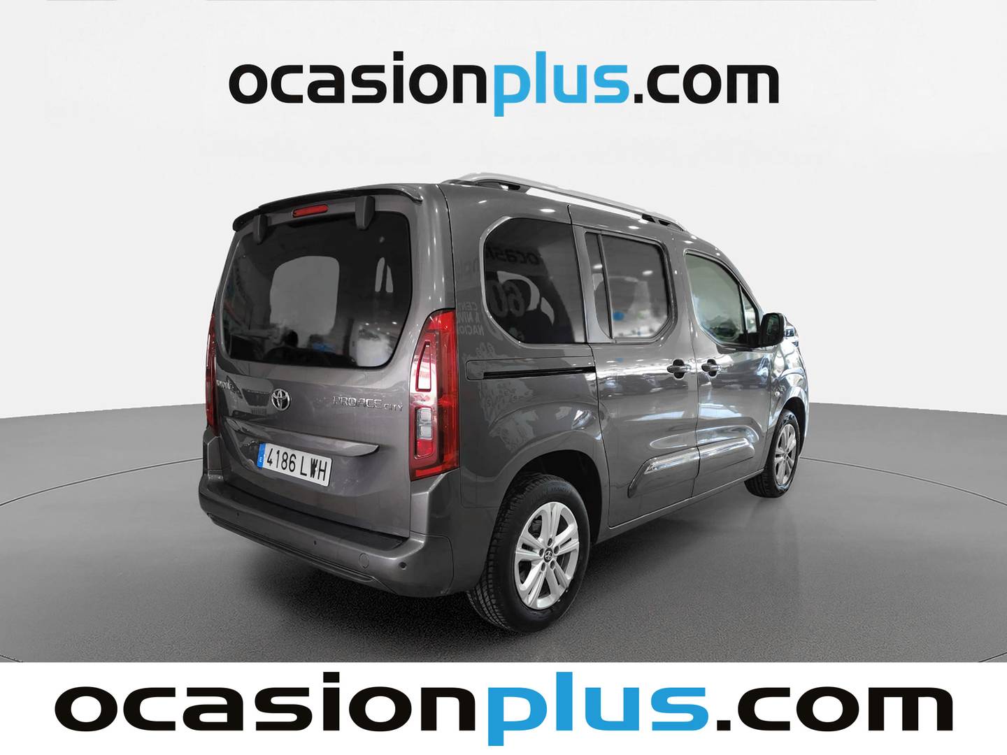 Foto trasera Toyota Proace City Verso Toyota Proace City Verso 1.2 Family Active L1 Auto (131 CV) derecha