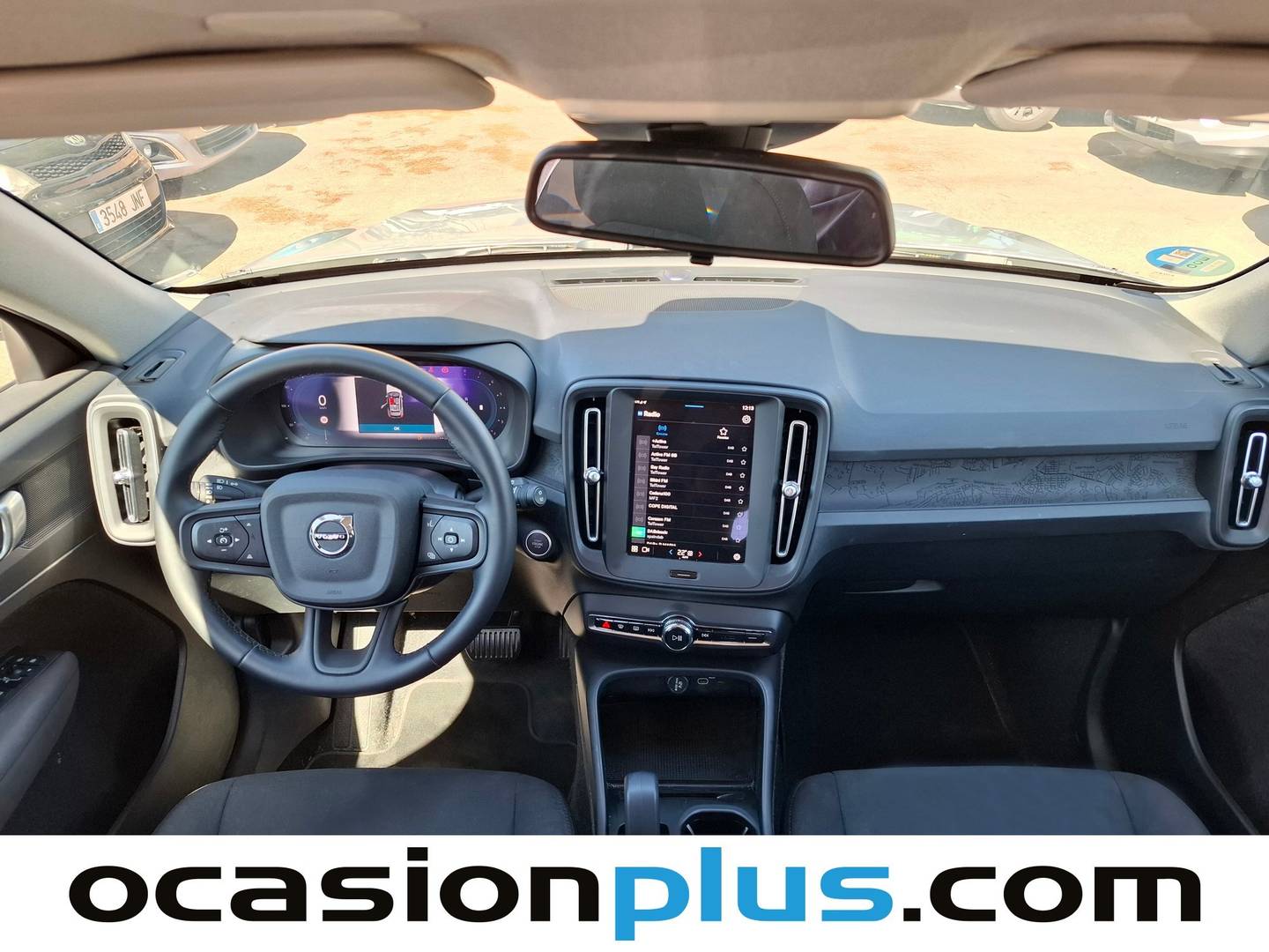 Foto Volvo XC40 Volvo XC40 B3 G Essential Auto (163 CV)