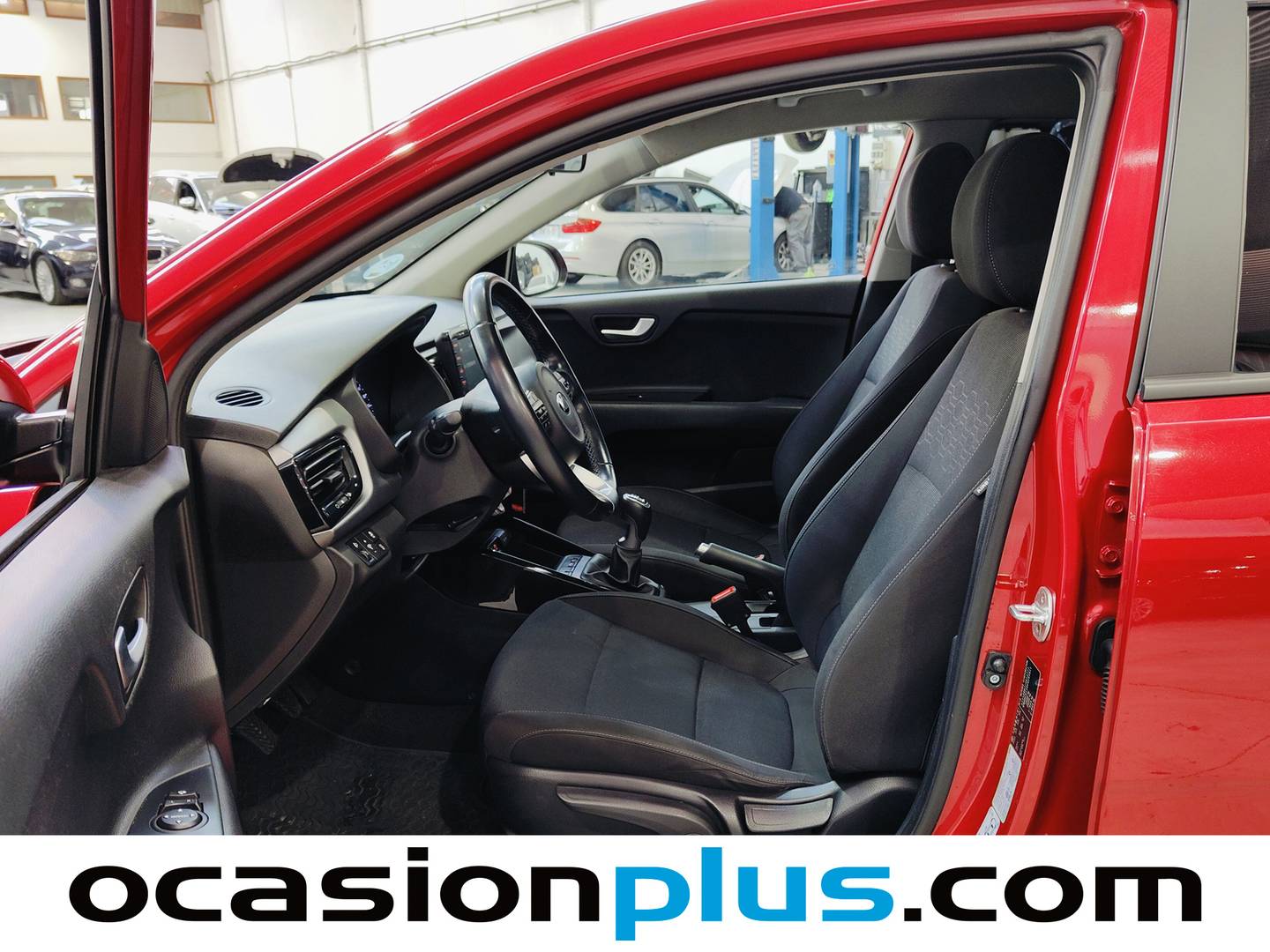 Foto asientos delanteros KIA Rio Kia Rio 1.0 T-GDi Drive (100 CV)