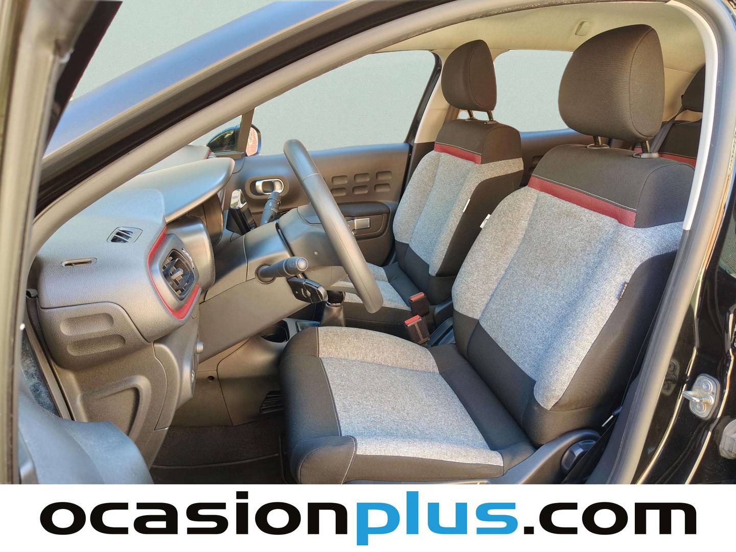 Foto asientos delanteros Citroën C3 Citroen C3 100 S&S C-Series (102 CV)