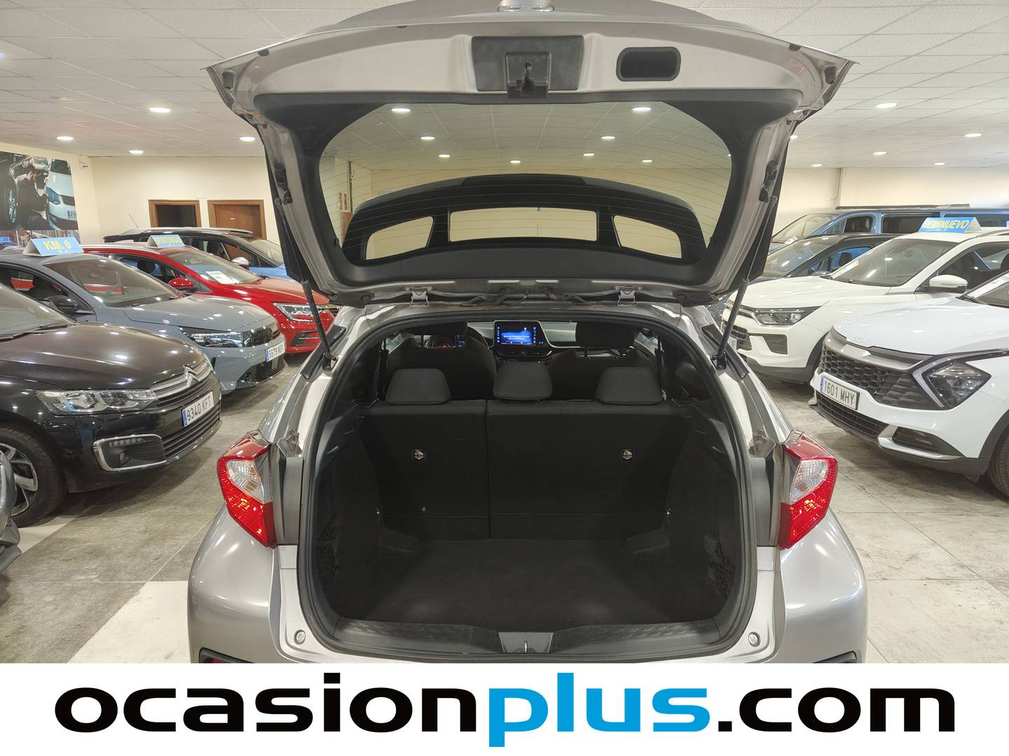 Toyota C-HR Toyota C-HR 1.8 125H Advance (122 CV) híbrido