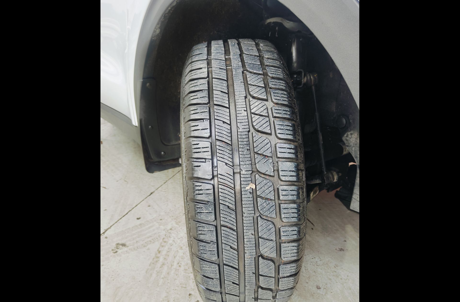 Kia Sportage 1.6 GDi Drive 4x2 GLP - foto 31