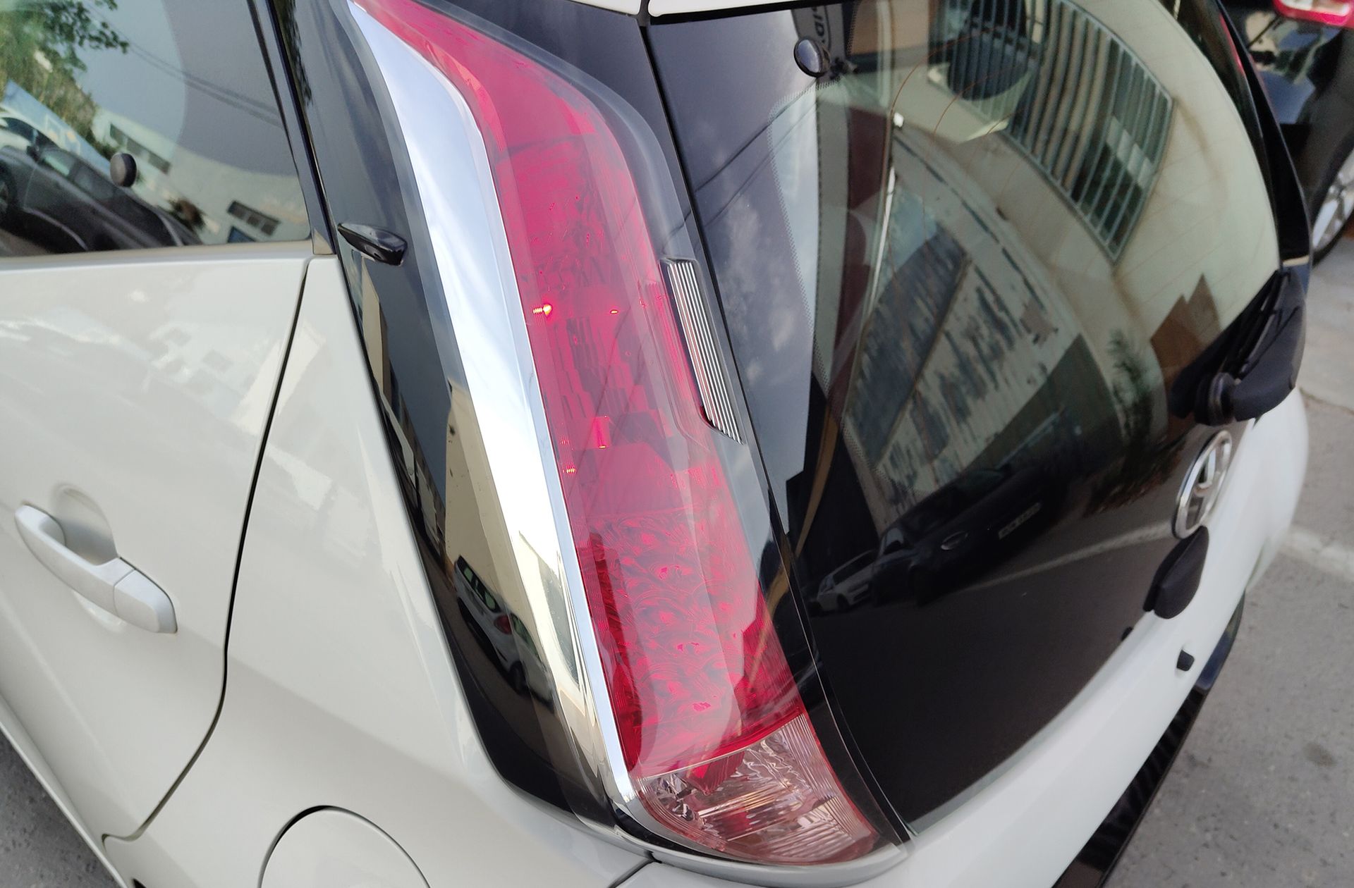 Toyota Aygo 1.0 70 x-play - foto 15