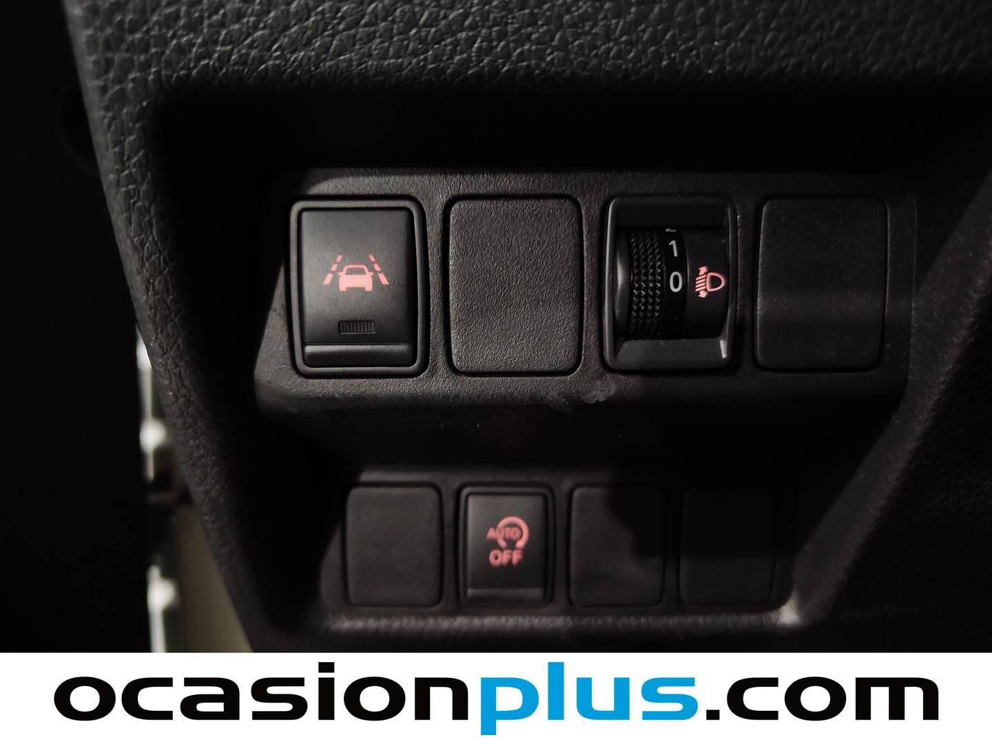 Extras del Nissan QASHQAI Nissan Qashqai dCi 115 N-Connecta (115 CV)