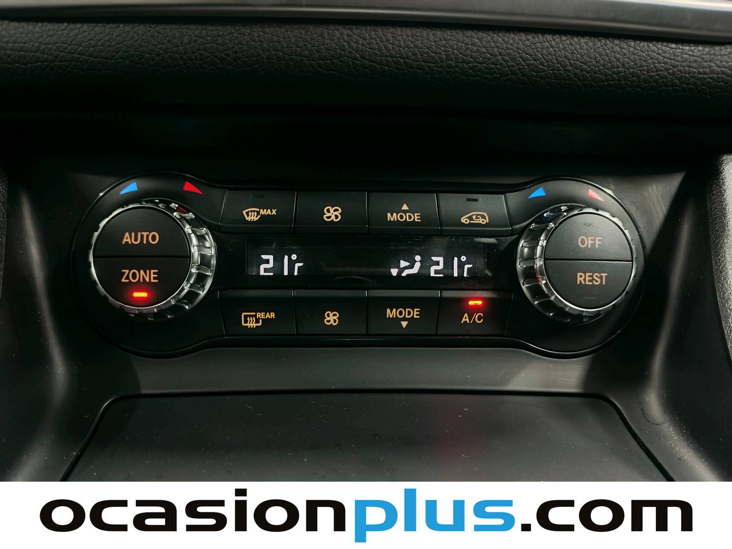 Foto Mercedes GLA Mercedes GLA GLA 200 d AMG Line 100 kW (136 CV)