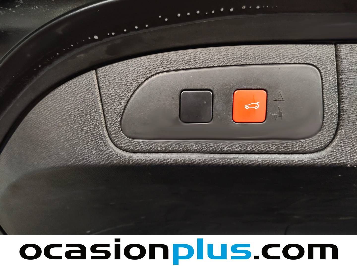 Foto DS DS 7 Crossback DS DS7 Crossback PureTech 180 Performance Line+ Auto (180 CV)