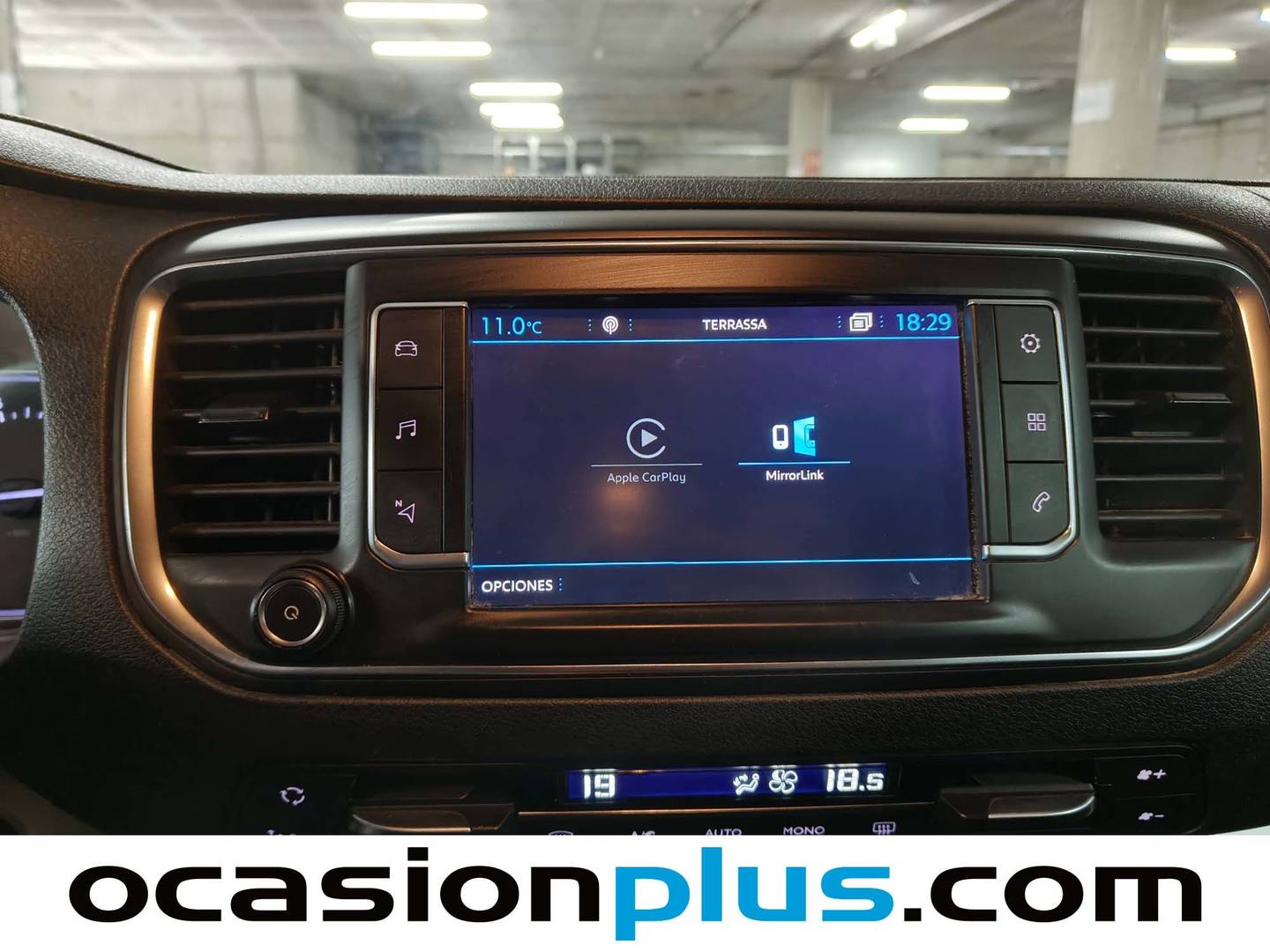 Foto Peugeot Traveller Peugeot Traveller 1.6 BlueHDi Business Standard (115 CV)