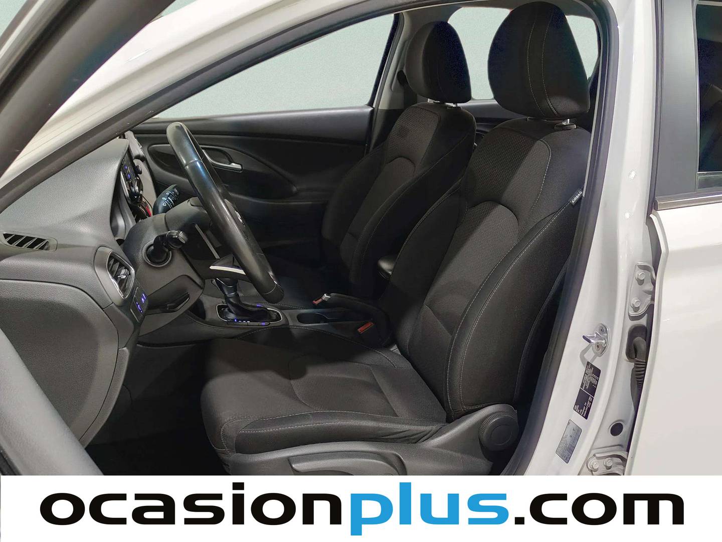 Foto asientos delanteros Hyundai i30 Hyundai i30 1.4 TGDI Tecno DCT (140 CV)