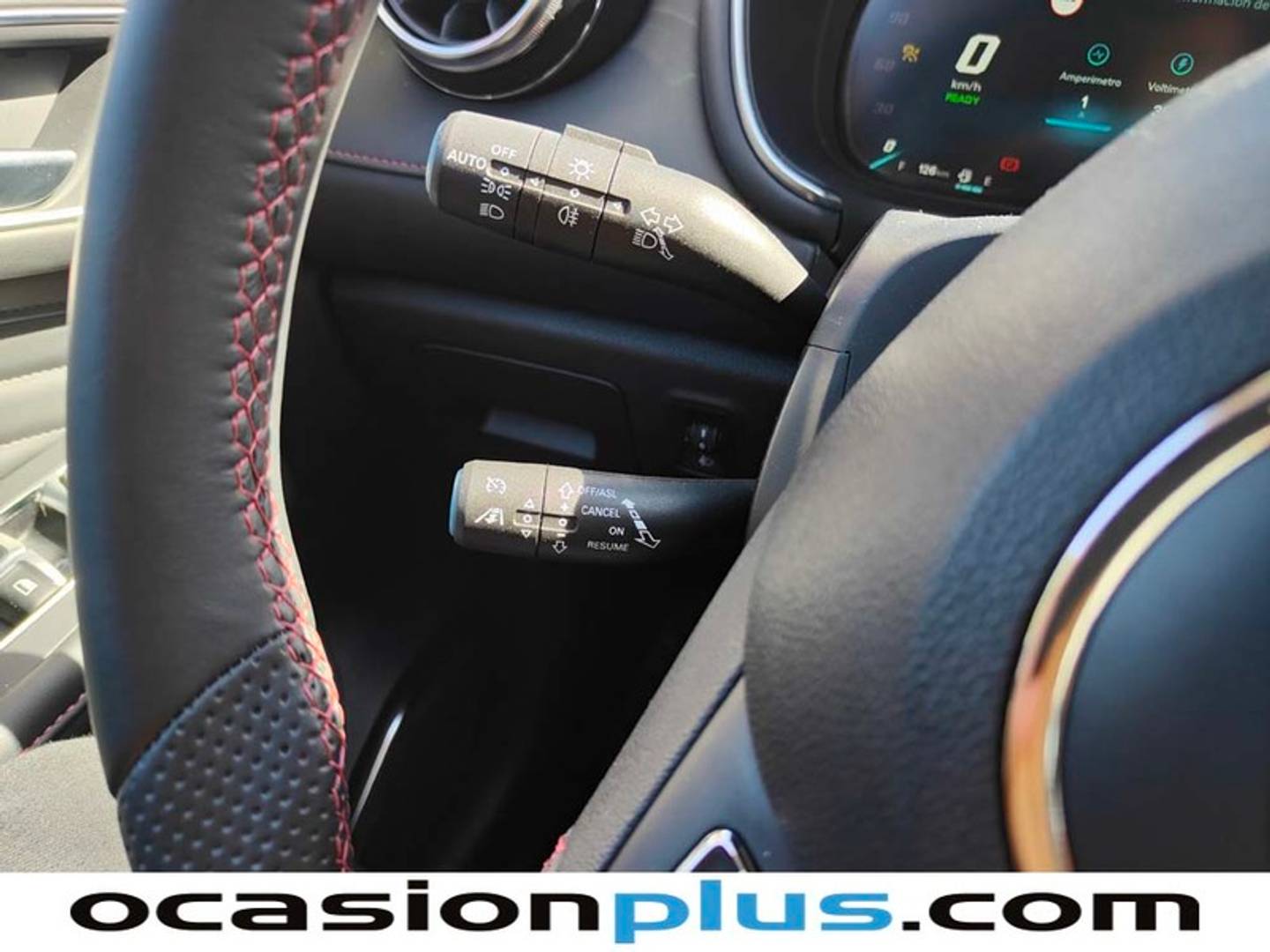 Foto MG eHS MG eHS 1.5 T-GDI PHEV Luxury (258 CV)