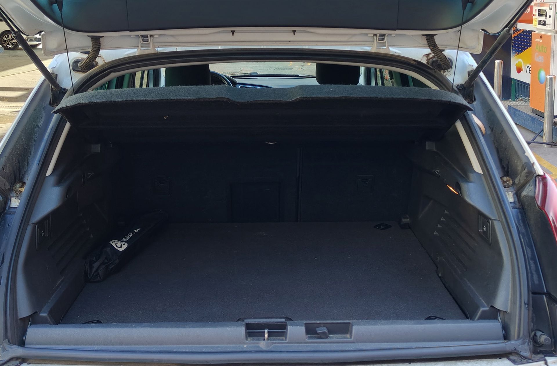 Peugeot 3008 1.2 PureTech Style - foto 12