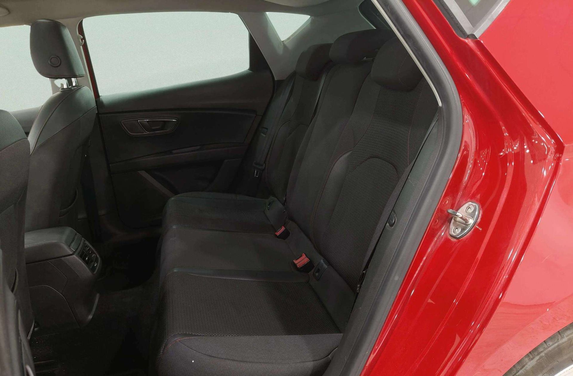 SEAT León 2.0 TDI FR - foto 12