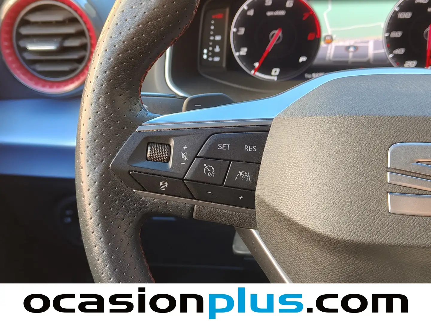 Foto Seat Arona SEAT Arona 1.5 TSI FR Plus DSG (150 CV)