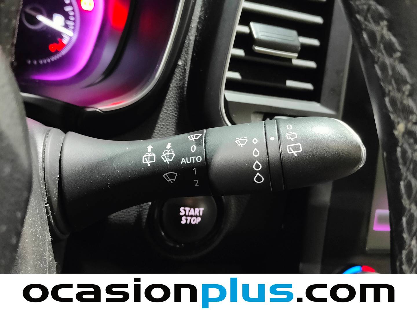 Foto Renault Koleos Renault Koleos Initiale Paris Blue dCi 190 4x4 X-Tronic (190 CV)