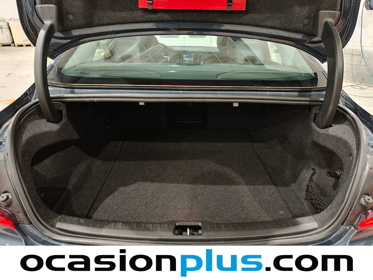 Fotos maletero Volvo S60 Volvo S60 B4 G Core FWD Auto (197 CV)