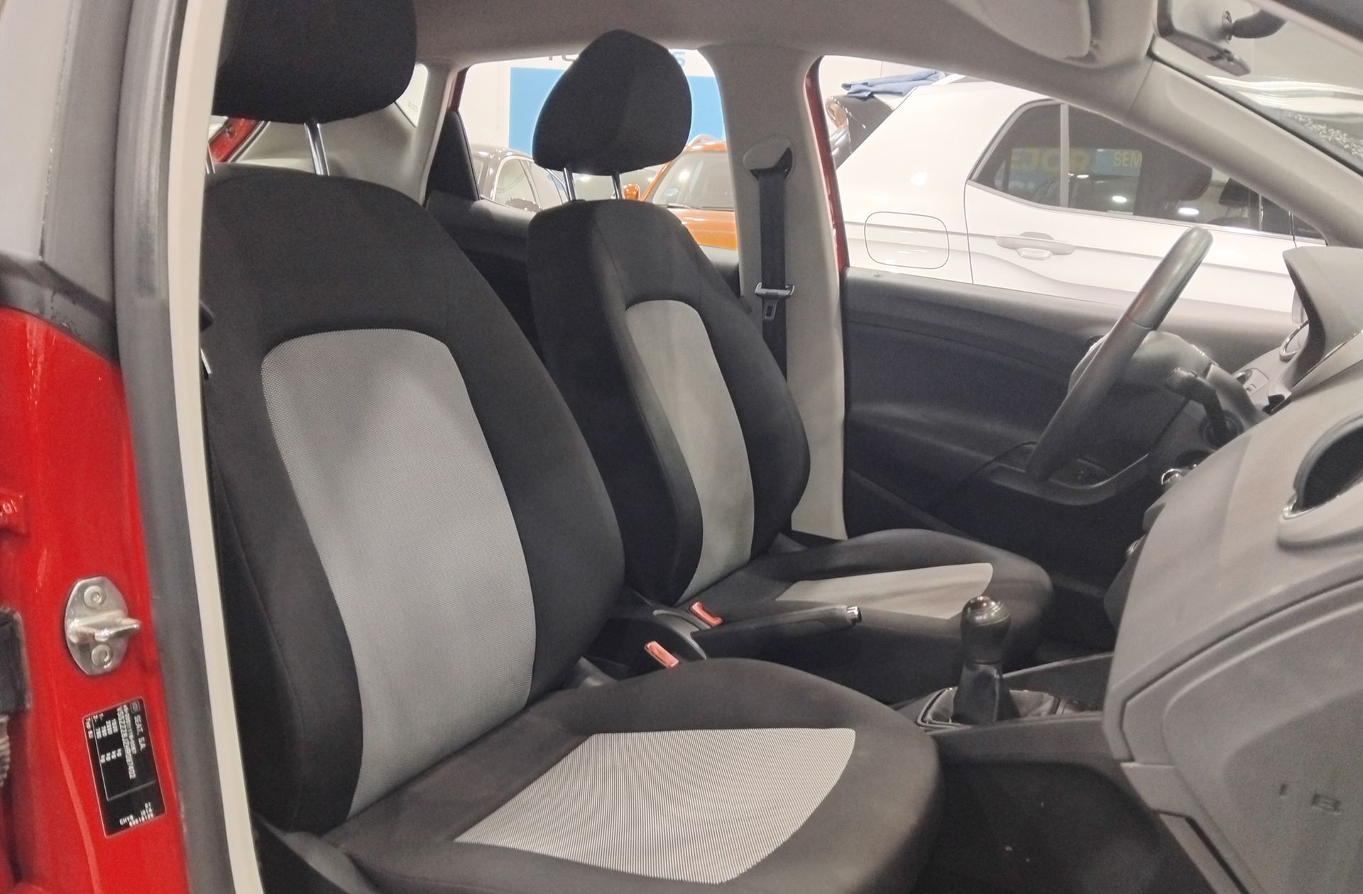 SEAT Ibiza 1.0 Reference Plus Limited - foto 14