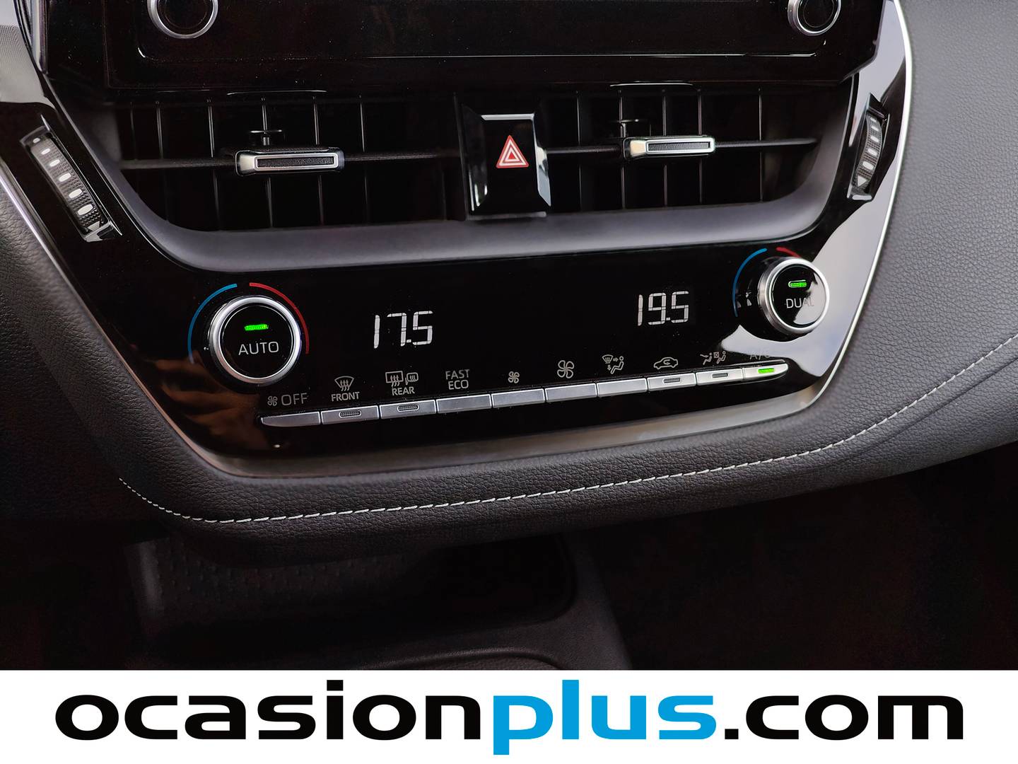 Foto Toyota Corolla Toyota Corolla Touring Sports 180H Style E-CVT (180 CV)