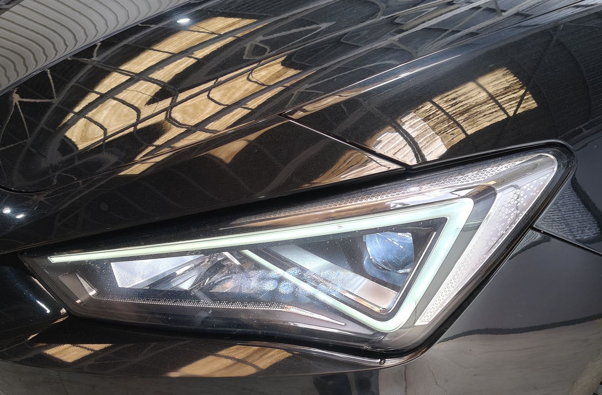 SEAT León 1.0 TSI FR 25 Aniversario - foto 19