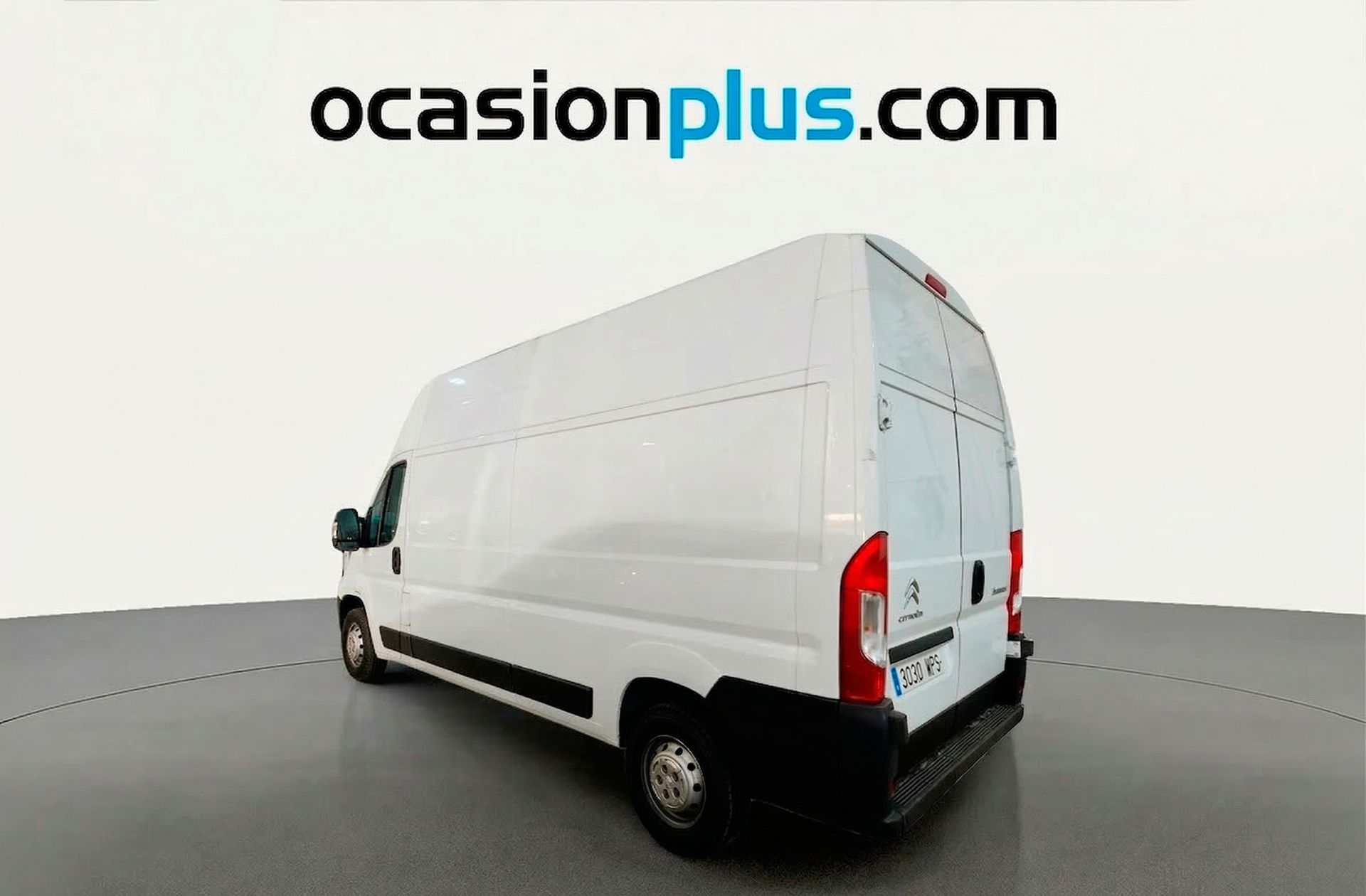 Citroën Jumper Furgon BlueHDi 140 35 L3H3 - foto 4