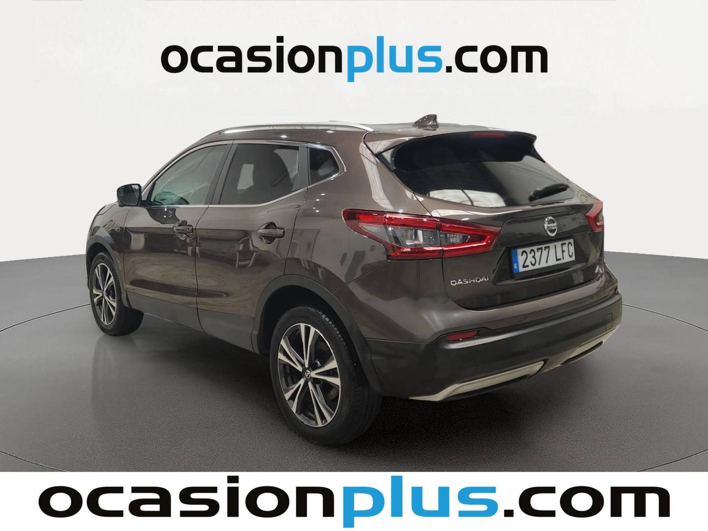Foto trasera Nissan QASHQAI Nissan Qashqai DIG-T 140 N-Connecta 4x2  (140 CV) izquierda