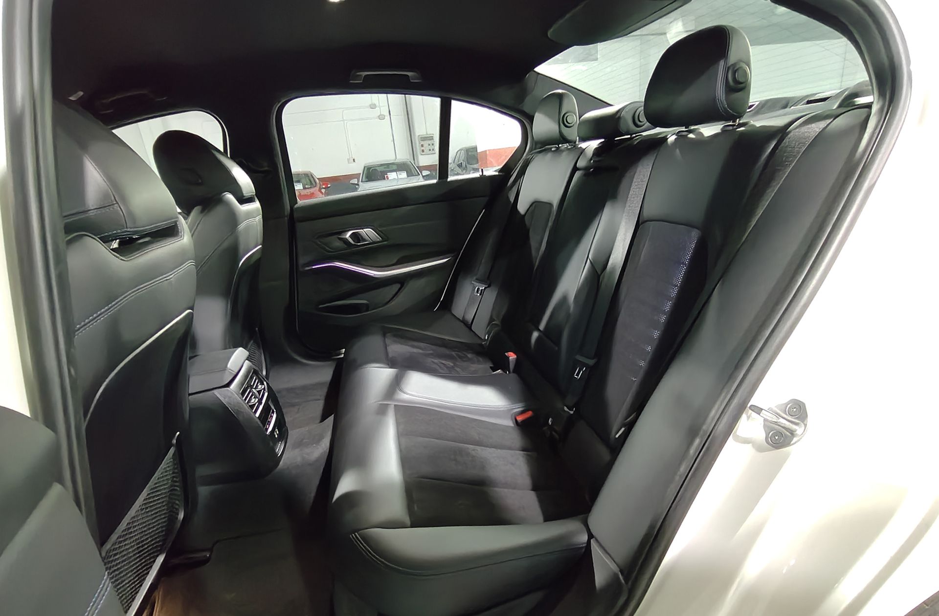 BMW Serie 3 318d Pack M - foto 14