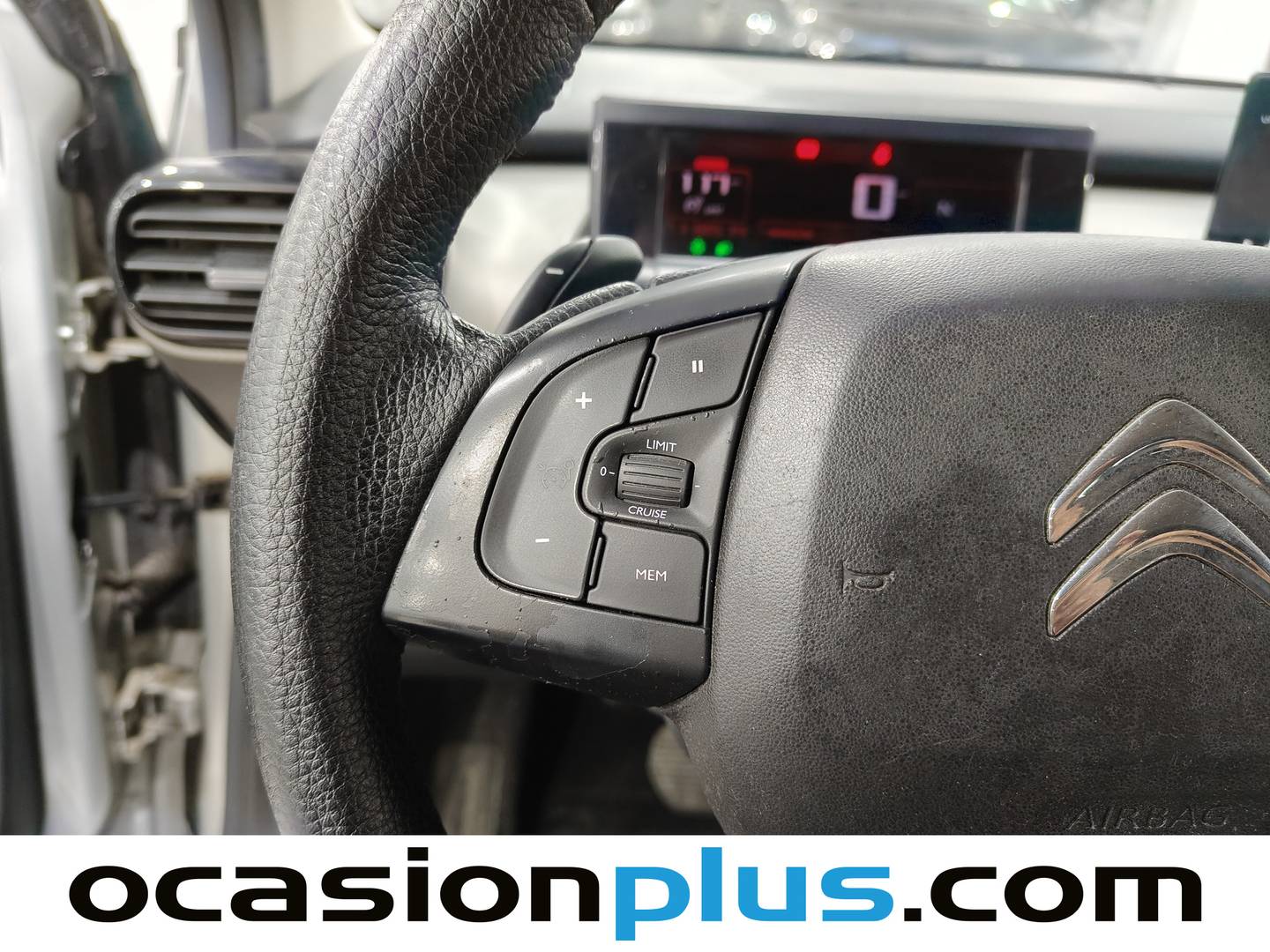 Foto Citroën C4 Cactus Citroen C4 Cactus BlueHDi 100 S&S Feel ETG6 (100 CV)