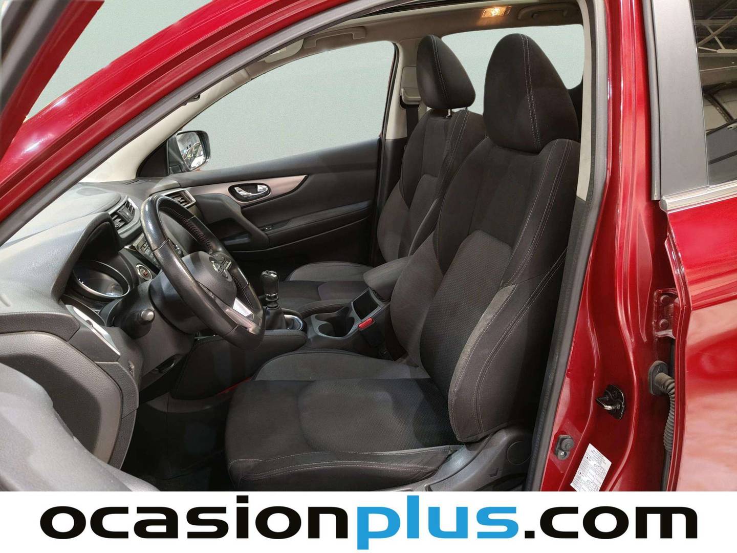 Foto asientos delanteros Nissan QASHQAI Nissan Qashqai DIG-T 115 N-Connecta 4x2 (115 CV)