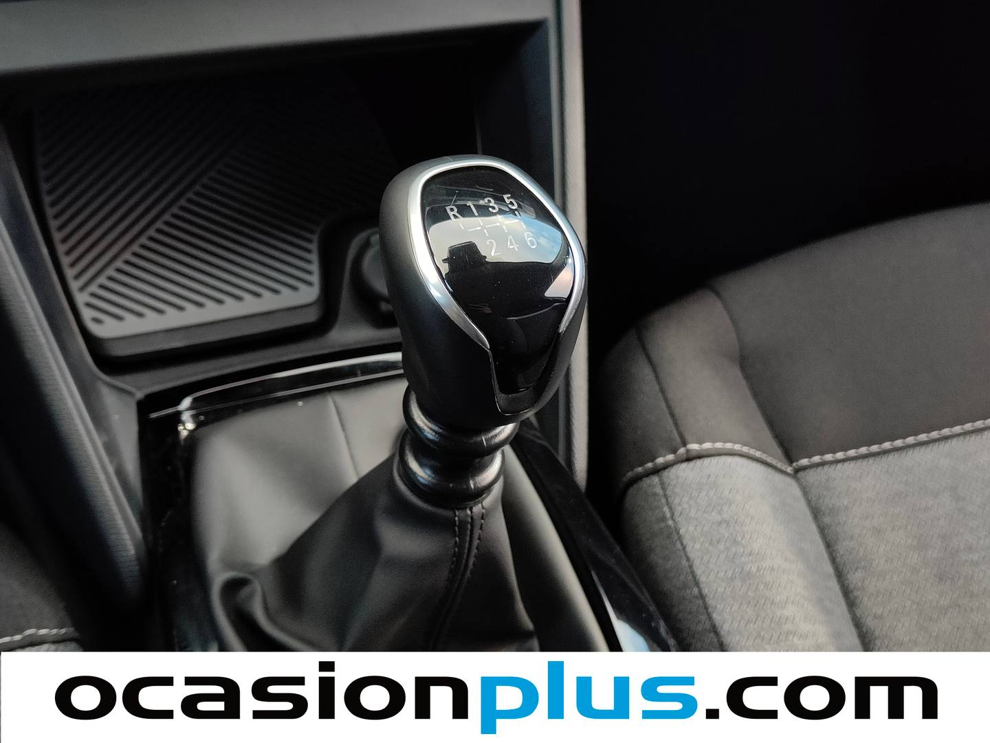 Foto Citroën C4 X Citroen C4 X PureTech 100 S&S 6v You (102 CV)