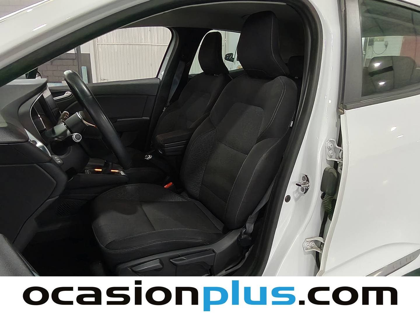 Foto asientos delanteros Renault Clio Renault Clio Intens Sce (72 CV)