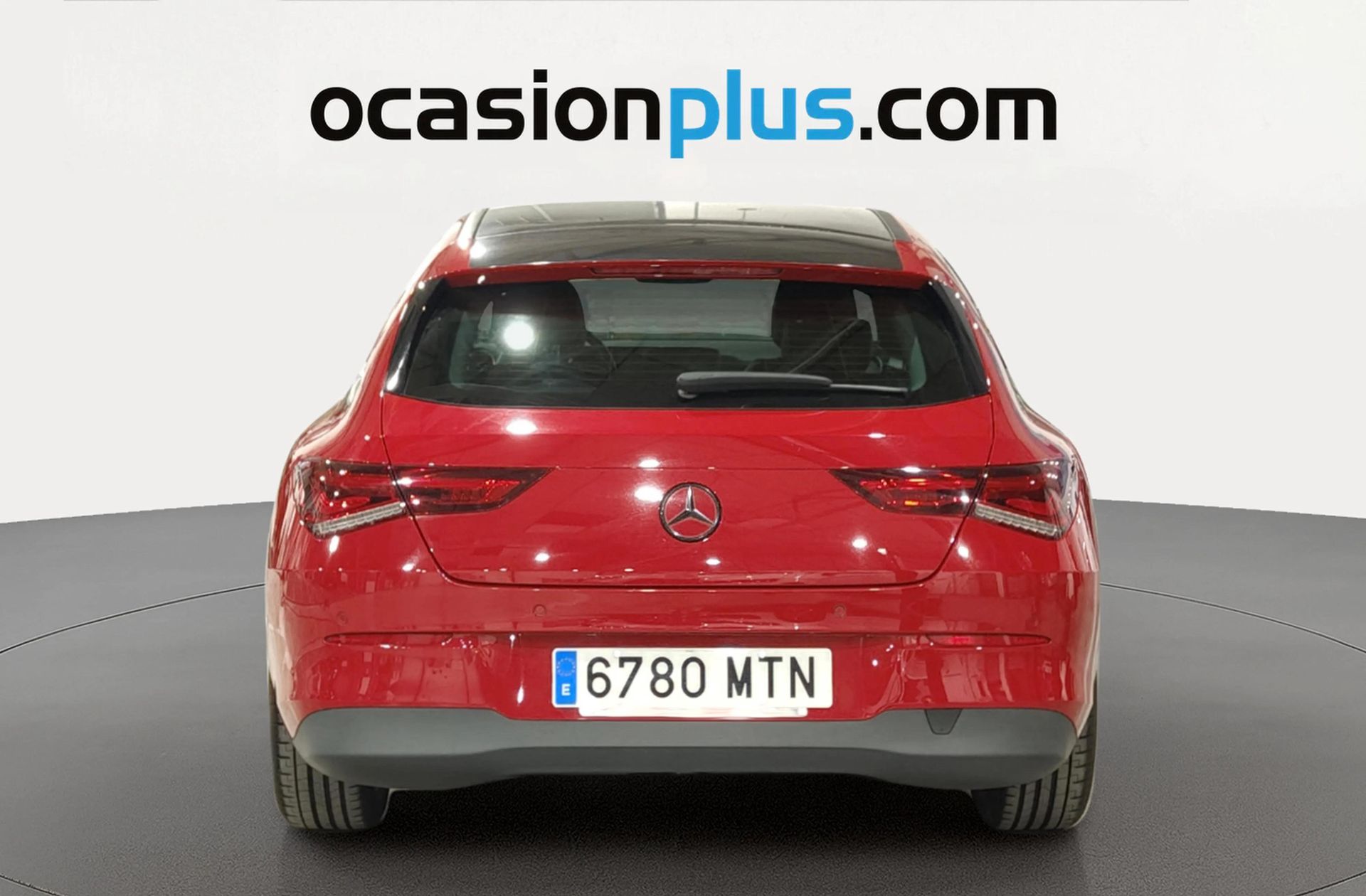 Mercedes-Benz CLA Shooting Brake 180 - foto 16