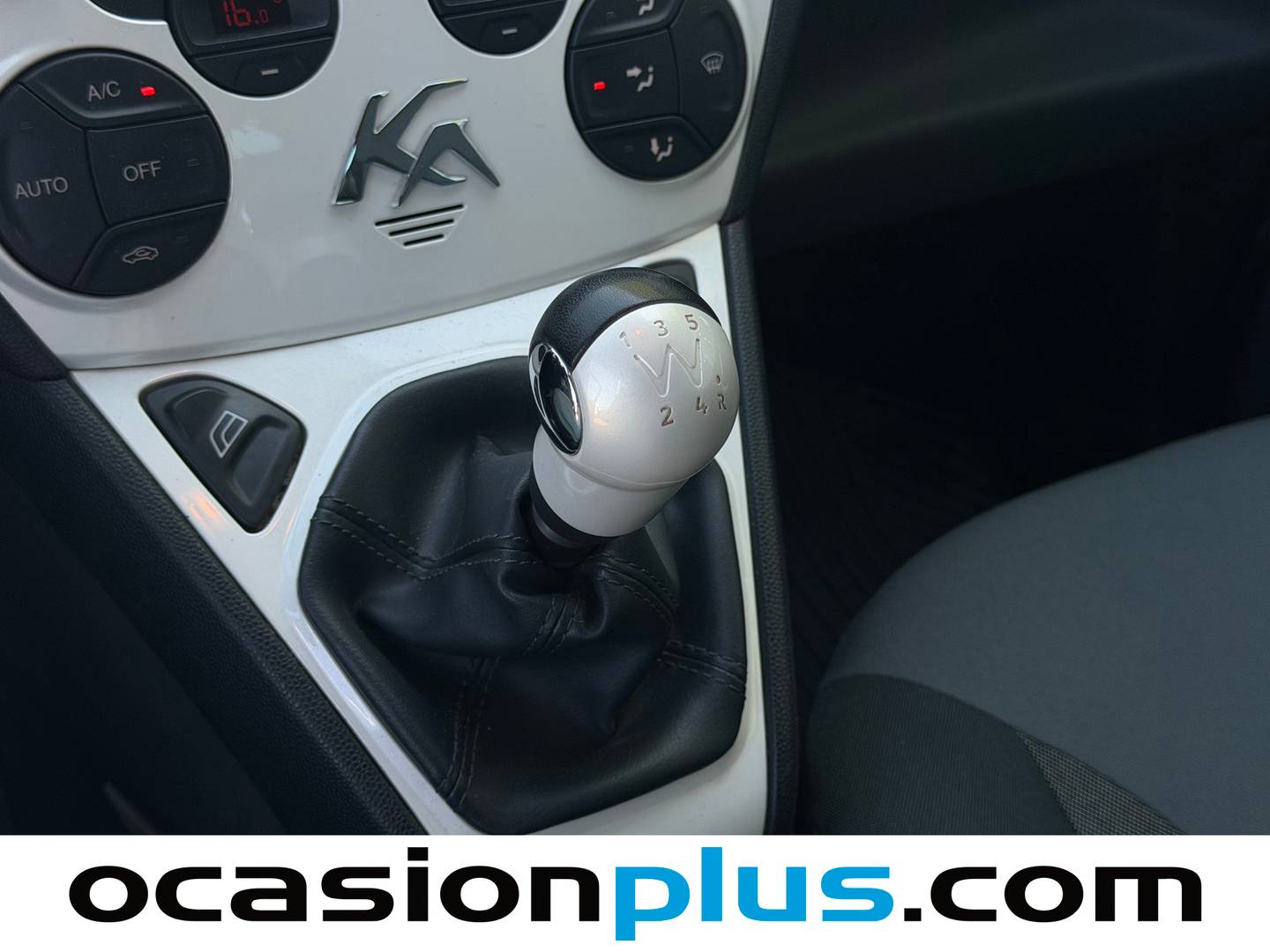 Ford Ka Ford Ka 1.20 Titanium+ (69 CV) de segunda mano