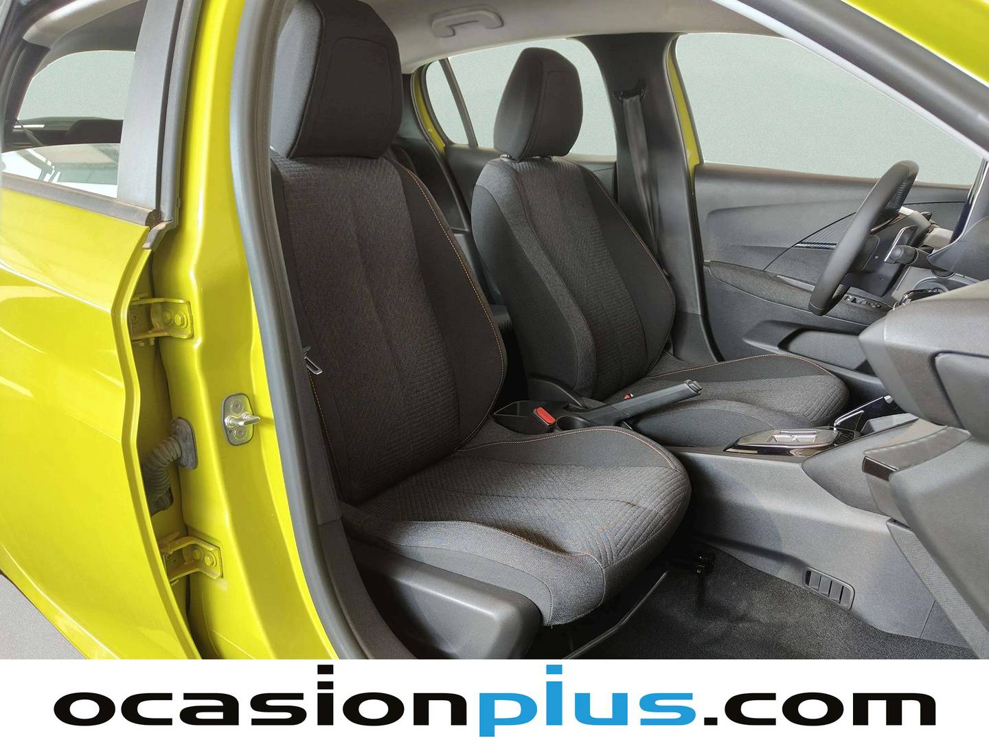 Peugeot 208 Peugeot 208 Style Hybrid 100 eDCS6 (100 CV) automático