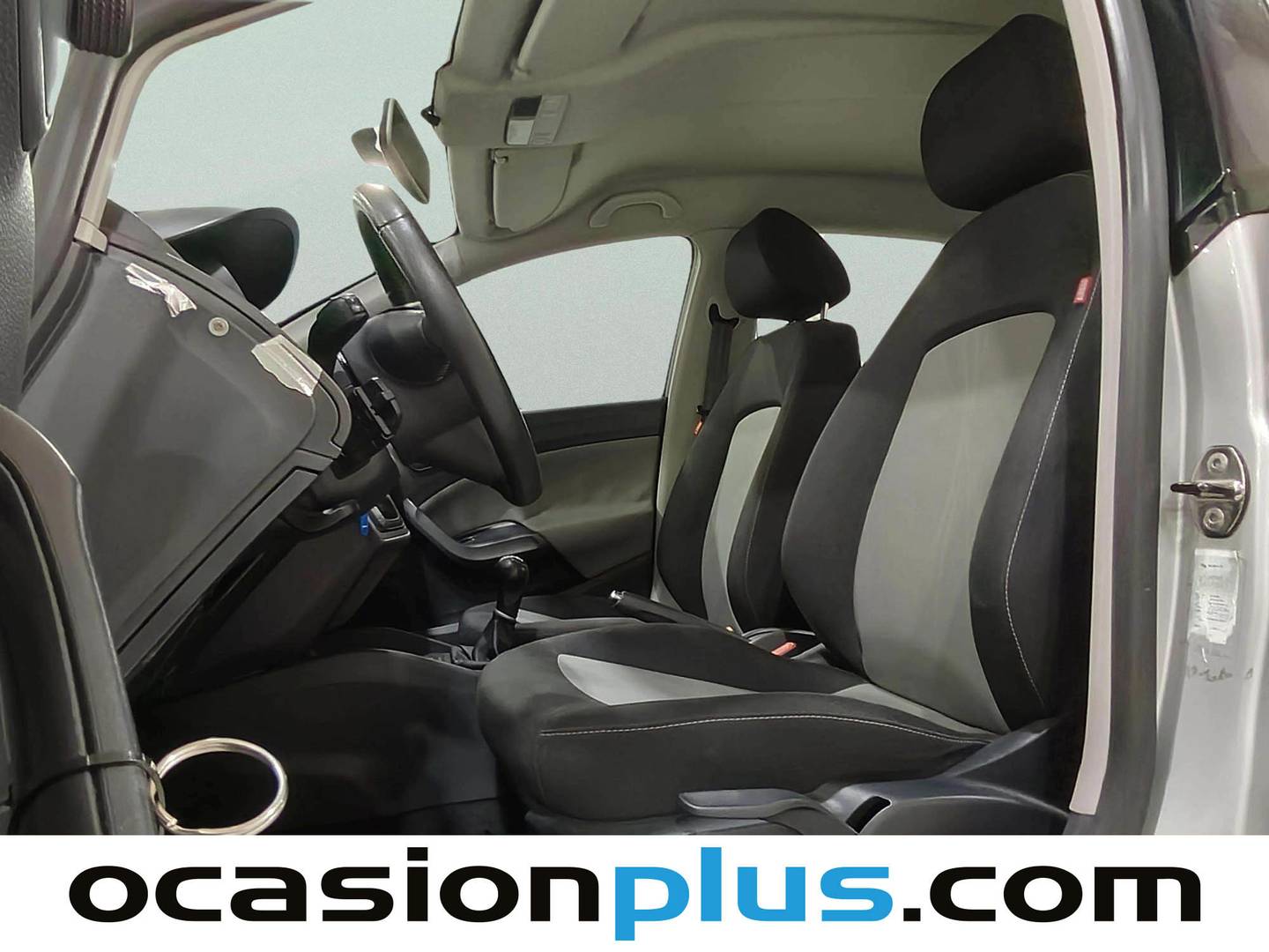Foto asientos delanteros Seat Ibiza Seat Ibiza 1.2 TSI Style (85 CV)
