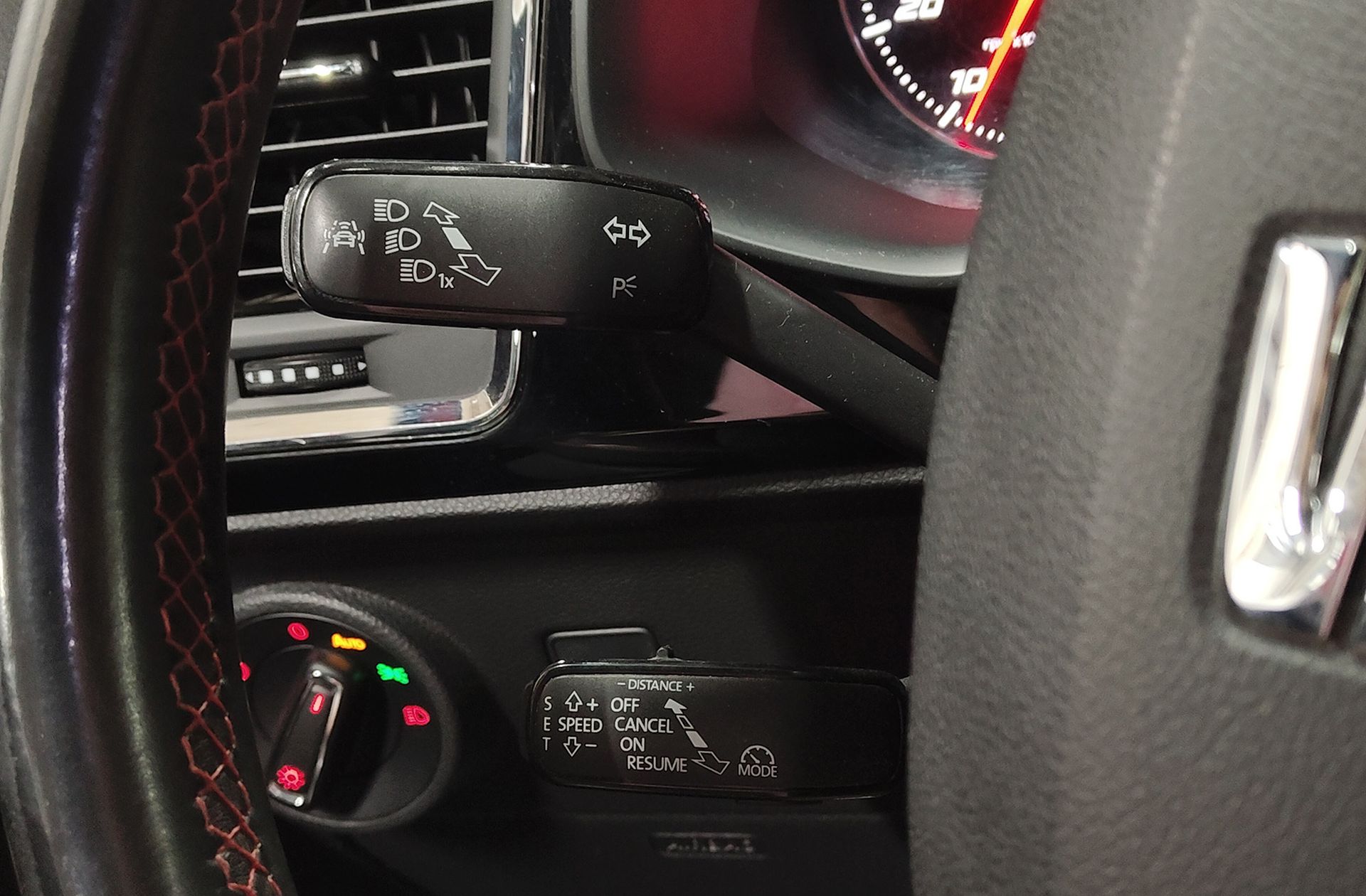 SEAT Ateca 2.0 TSI FR 4Drive DSG - foto 30