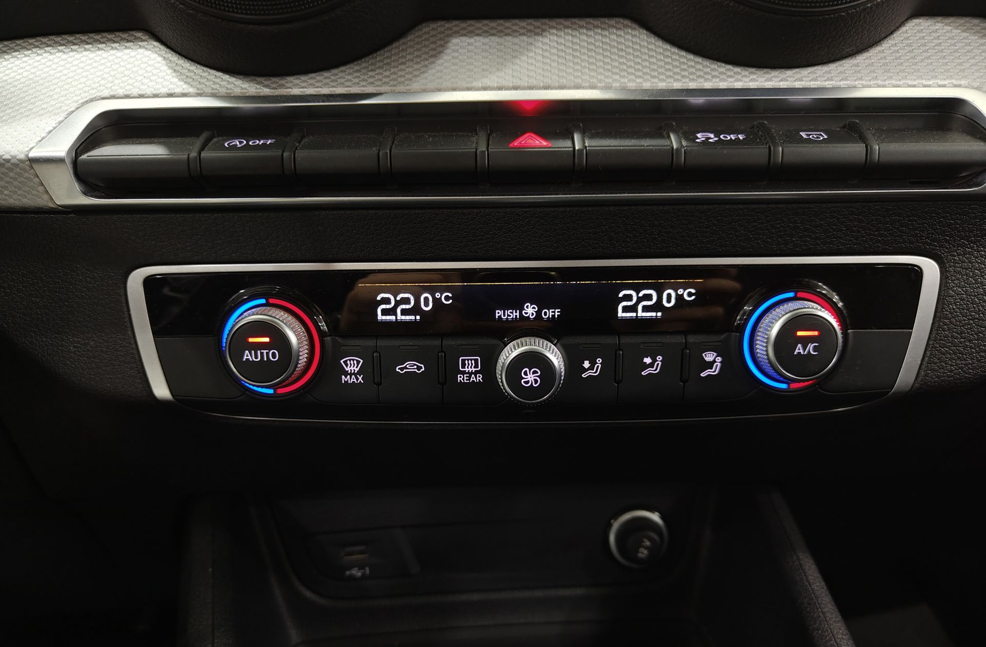Audi Q2 Advanced 30 TDI - foto 27