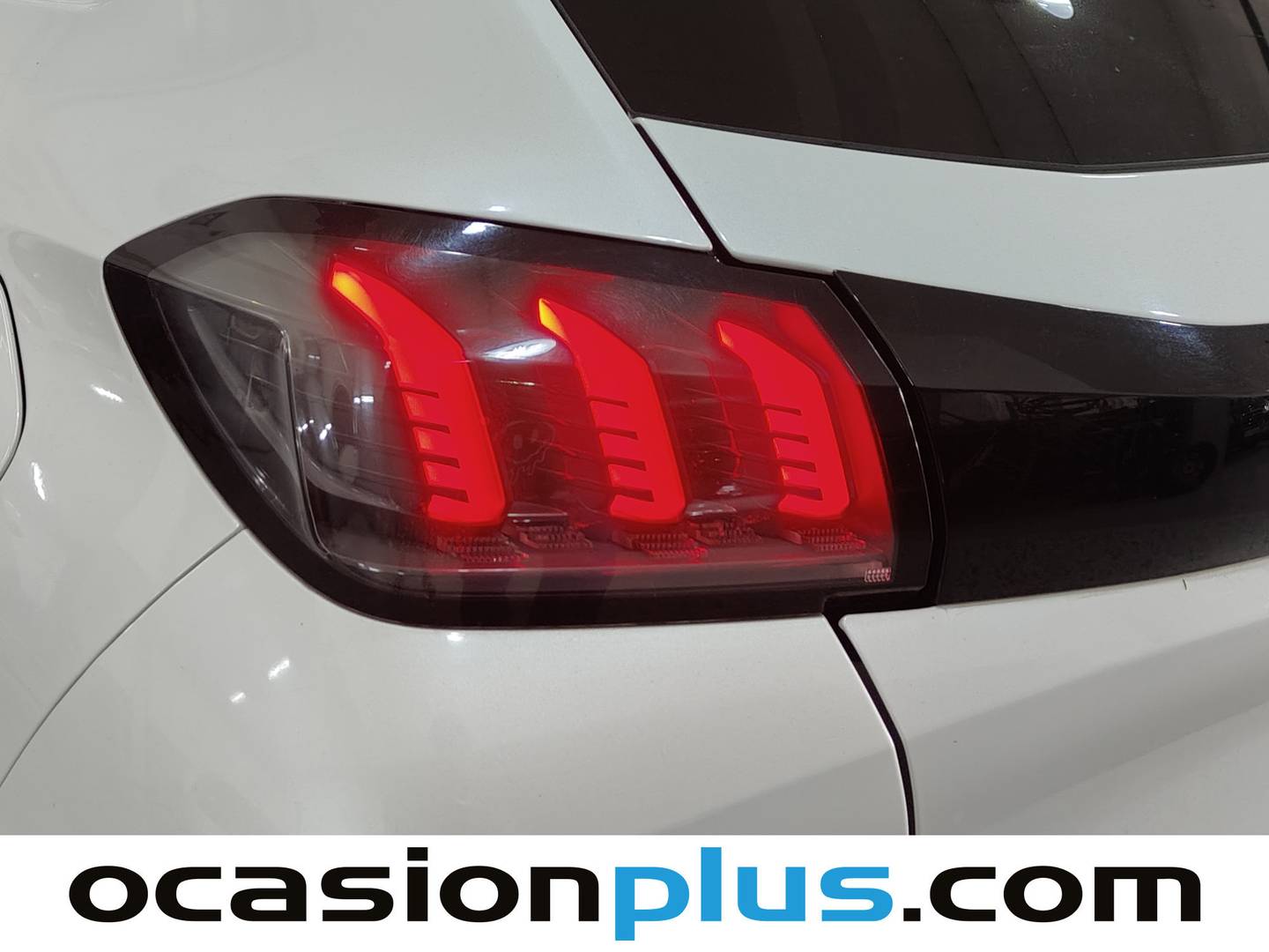 Foto Peugeot 208 Peugeot 208 PureTech 100 GT (100 CV)