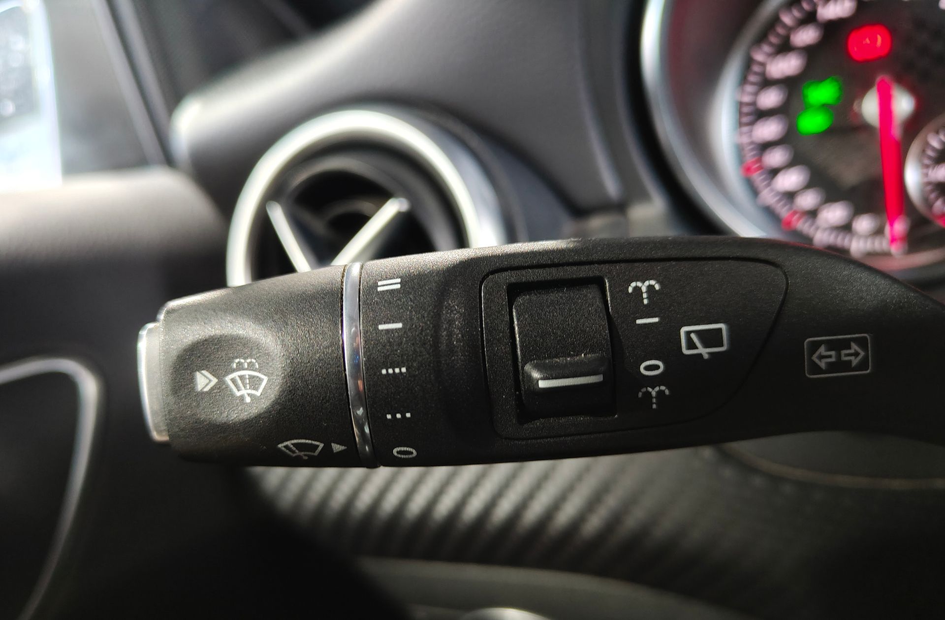 Mercedes-Benz Clase A 200 d AMG Line - foto 25