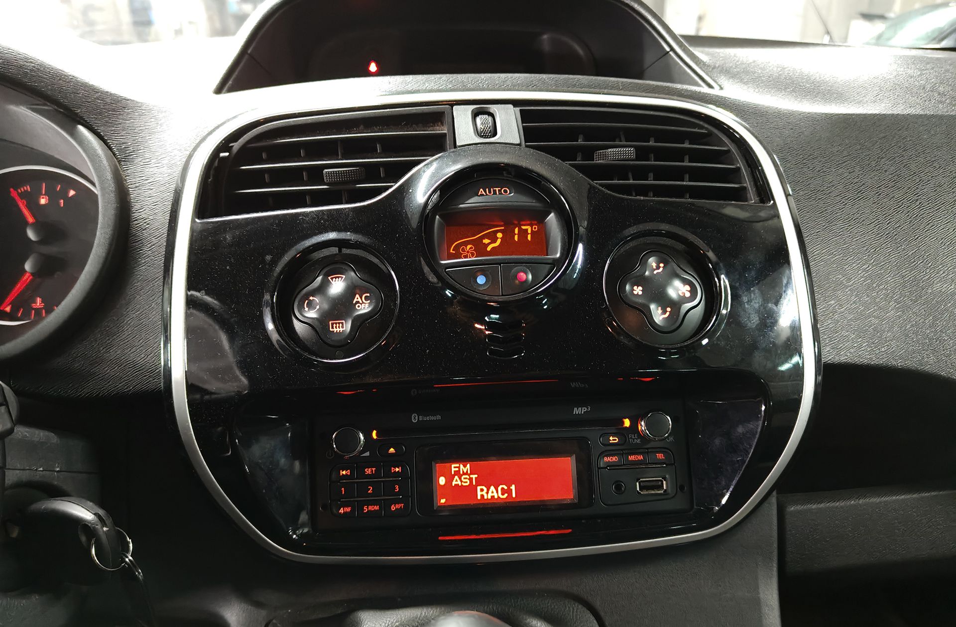 Renault Kangoo Dynamique M1-AF dCi - foto 24
