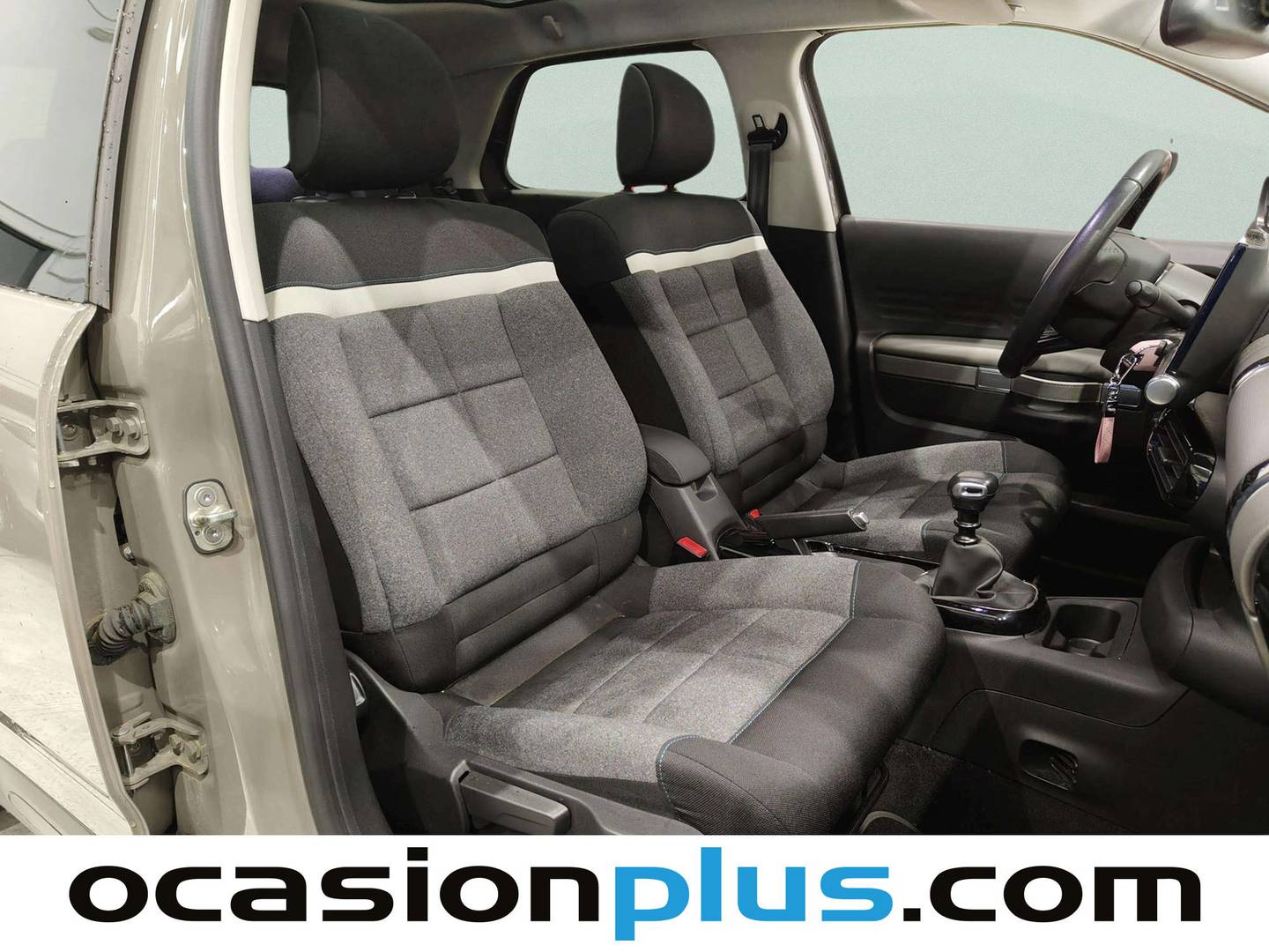 Citroën C4 Cactus Citroen C4 Cactus PureTech 130 S&S Shine (130 CV) gasolina