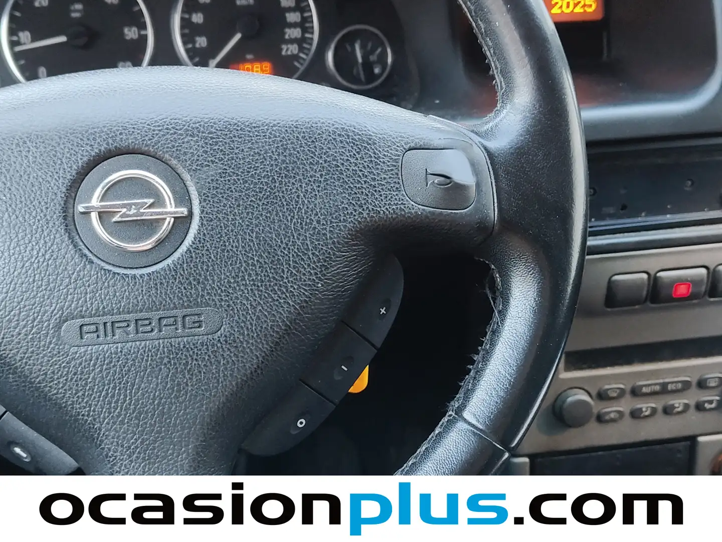 Foto Opel Zafira Opel Zafira 2.2 Dti 16v Elegance 7 Plazas (125 CV)