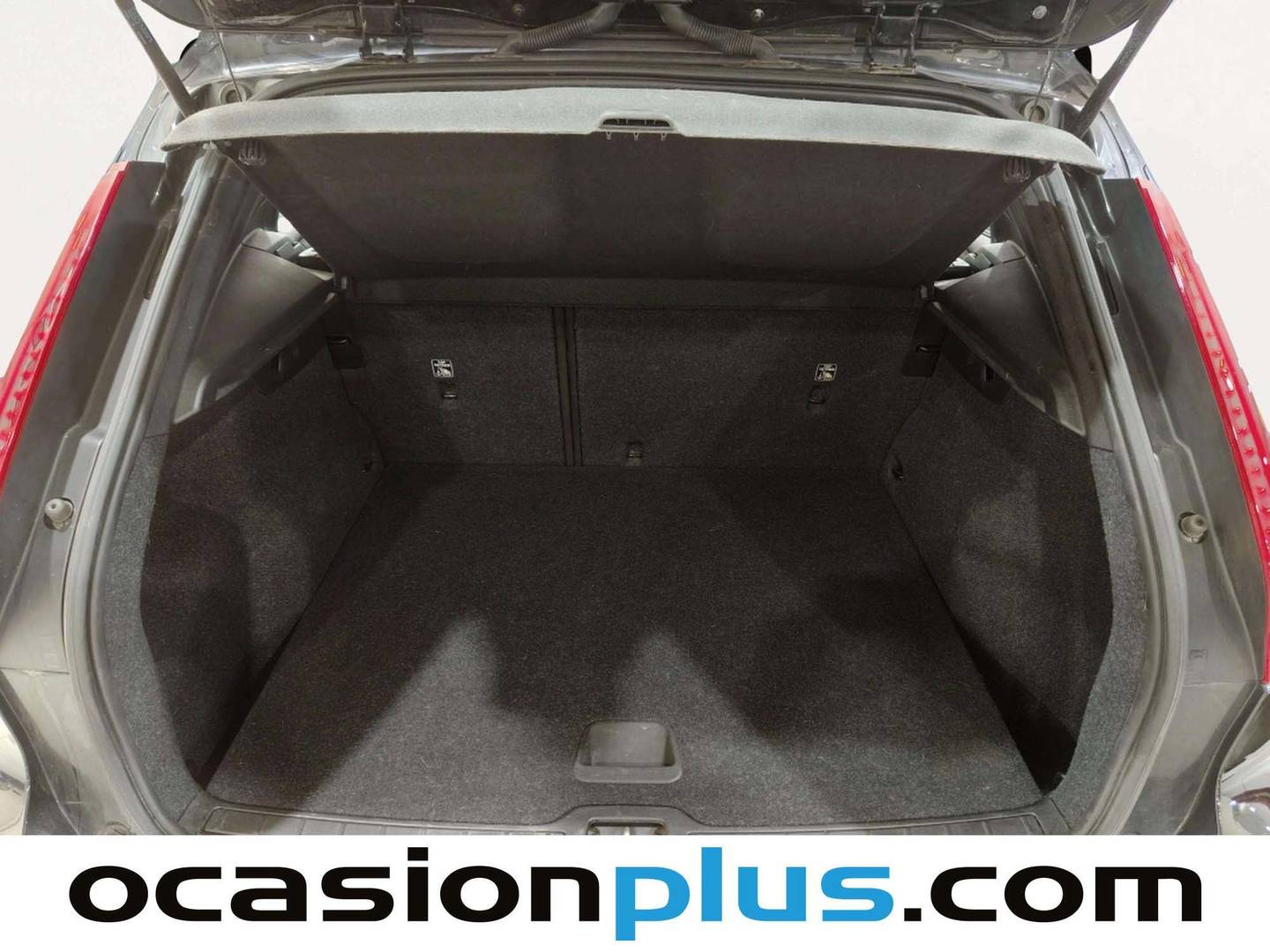 Fotos maletero Volvo XC40 Volvo XC40 T3 (156 CV)